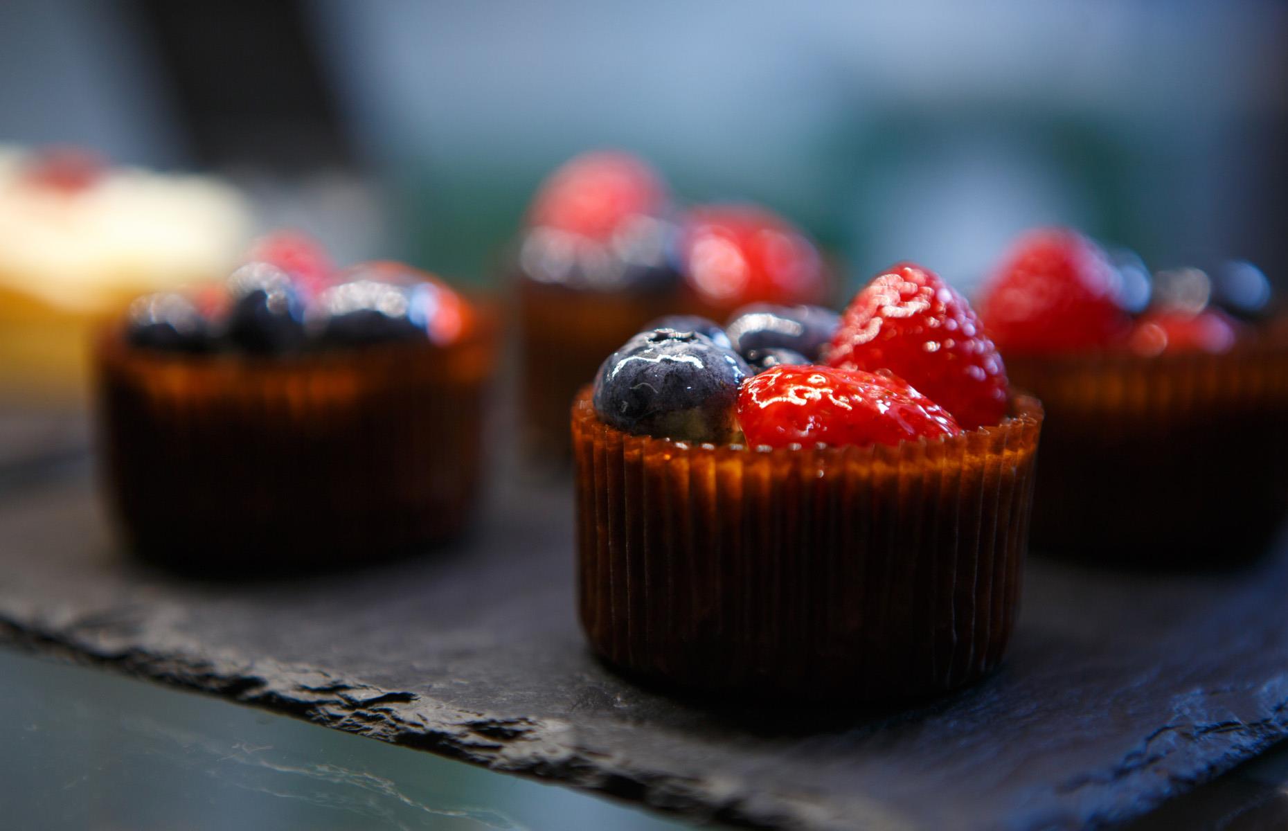 Summer berry cupcakes