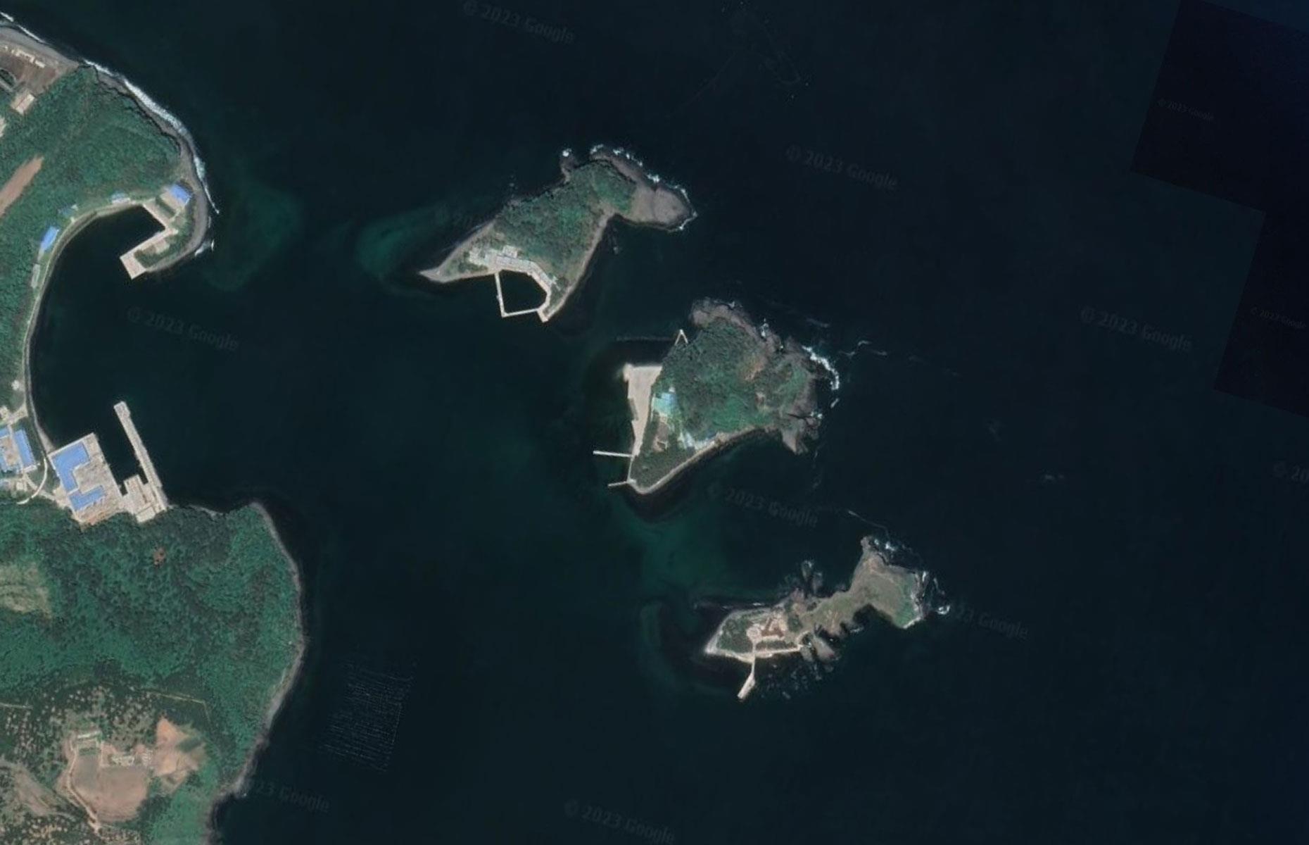 Kim Jong-un's uber-luxe homes and private islands