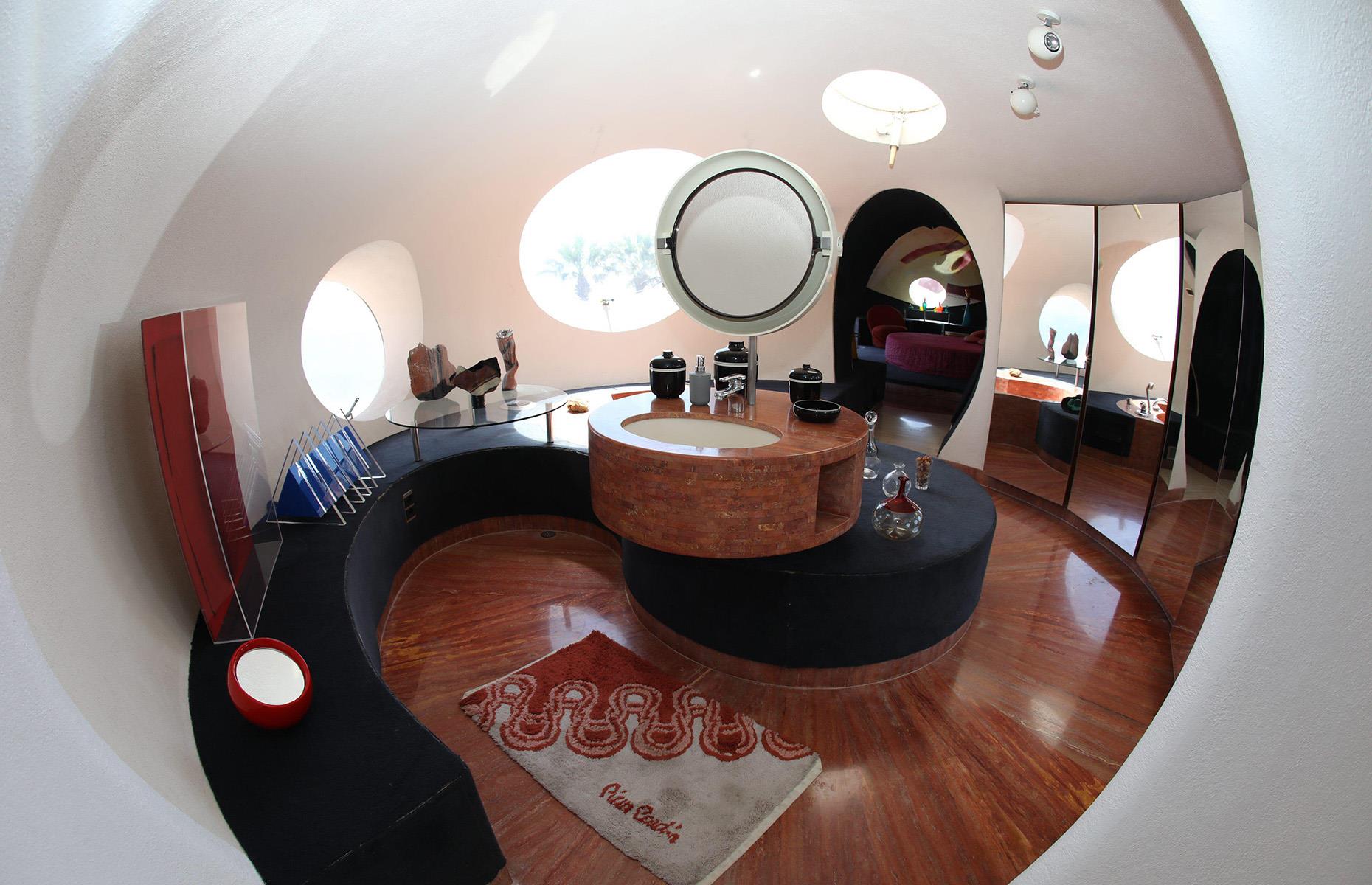 Le Palais Bulles, Théoule-sur-Mer, Francia: valor estimado de $335 millones (unos 311,6 millones de euros)