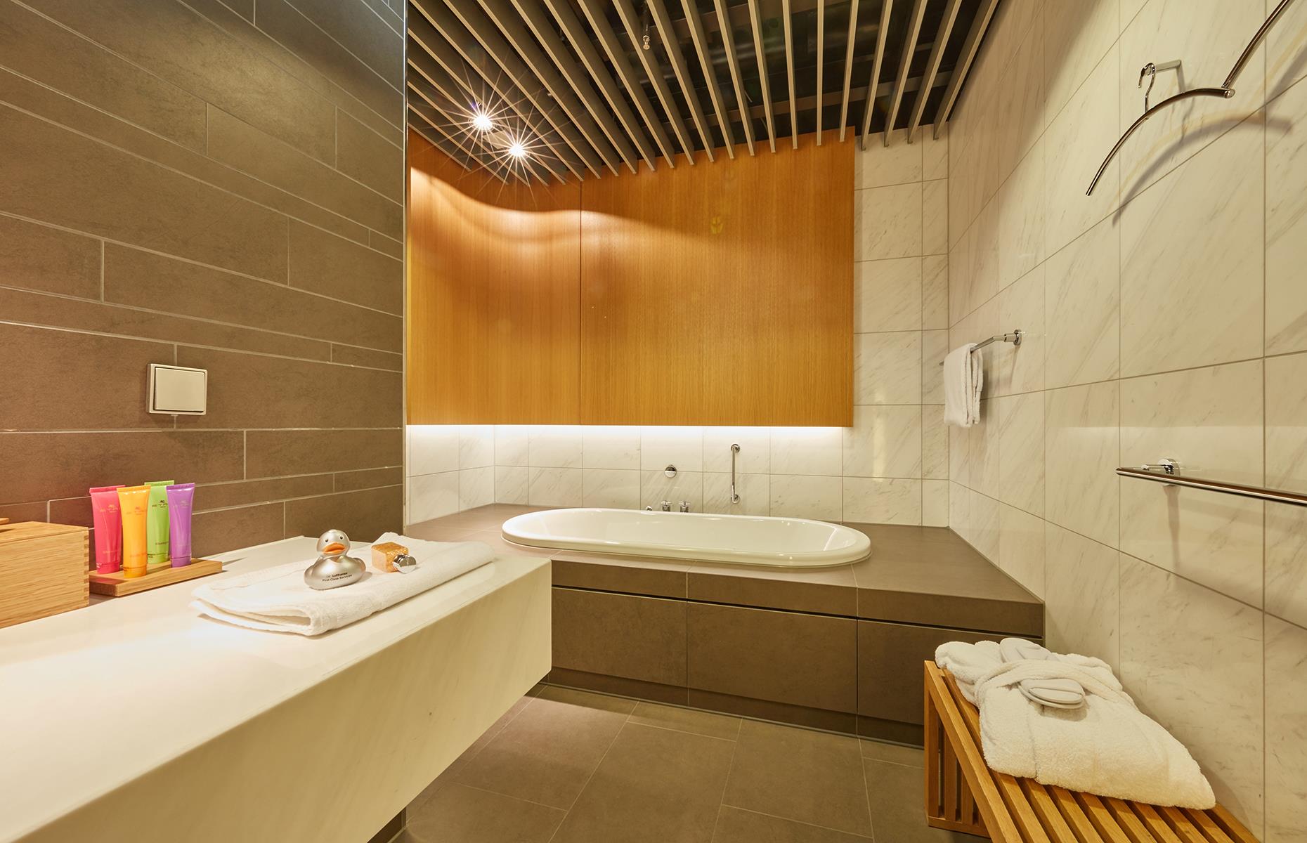 Lufthansa First Class Lounge, Frankfurt Airport, Germany