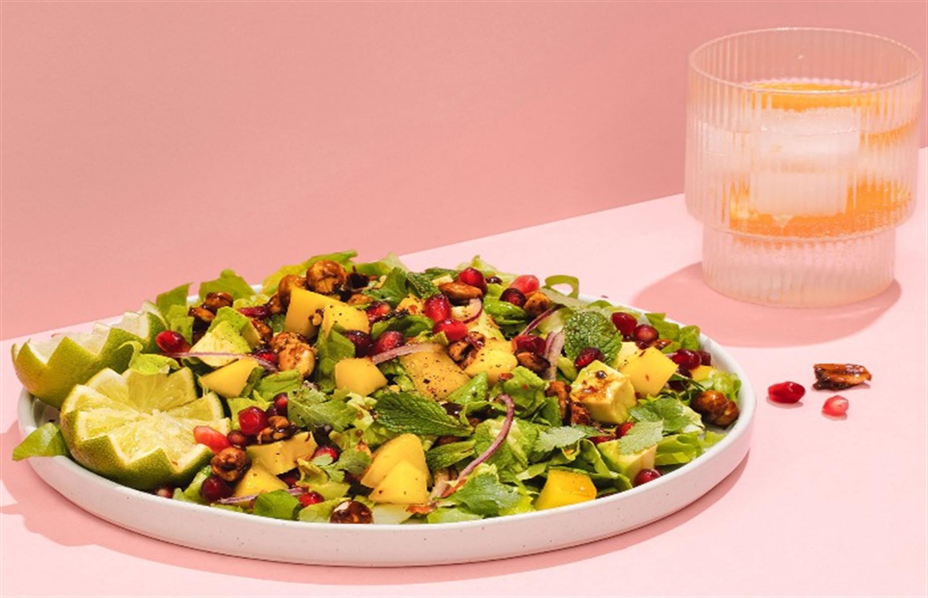 Mango salad with candied peanuts