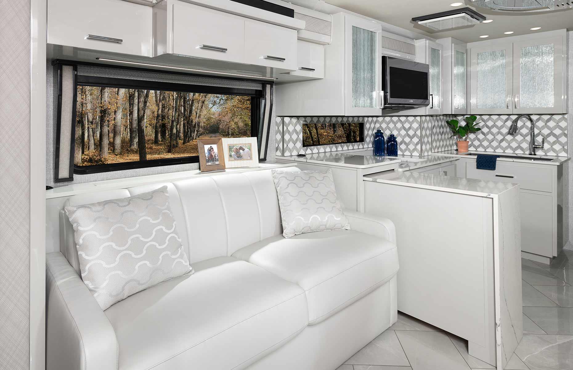 2025 American Eagle 45k: state-of-the-art kitchen gadgets