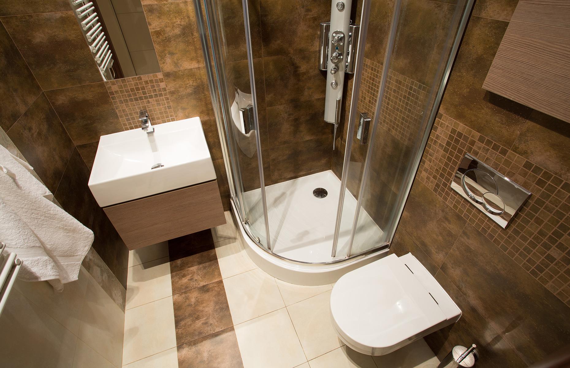 Putting wall tiles on the floor 