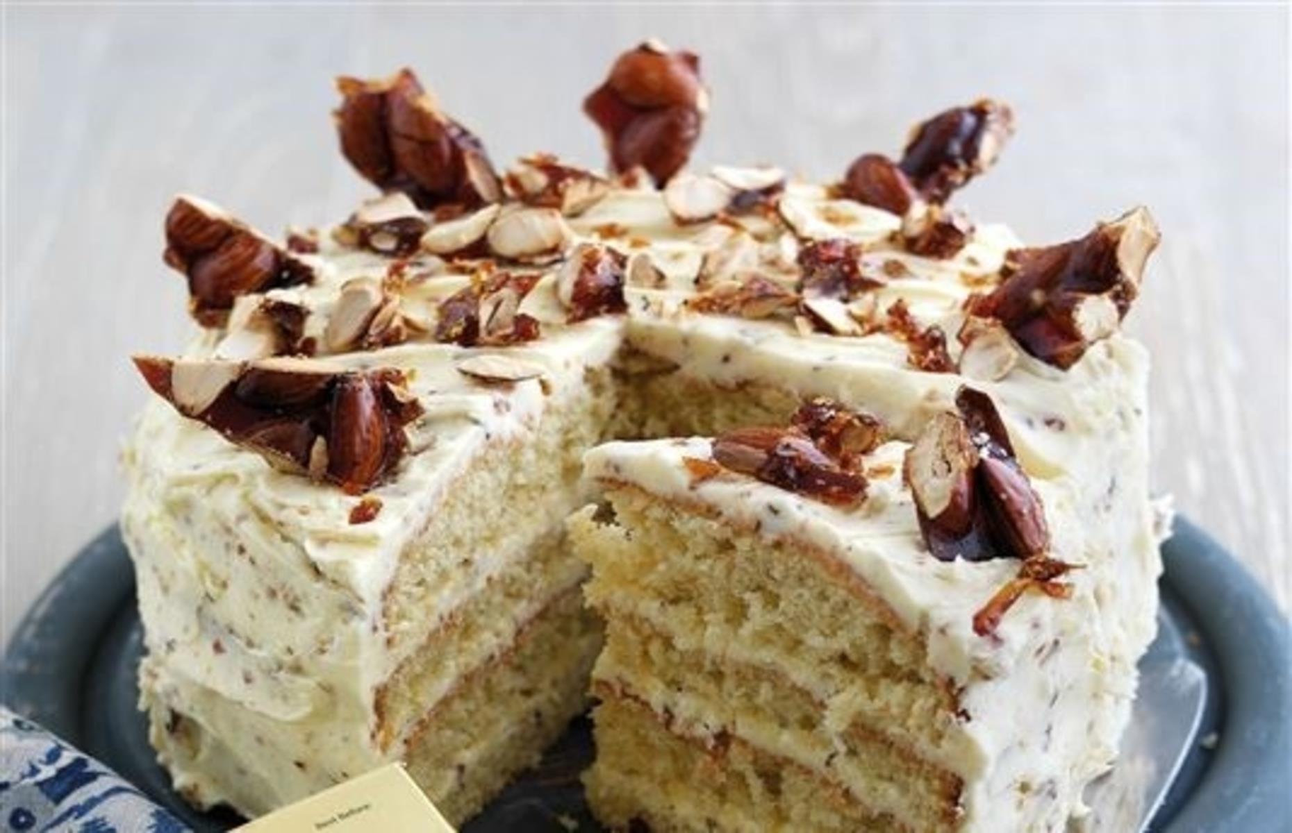 28. Almond brittle cake