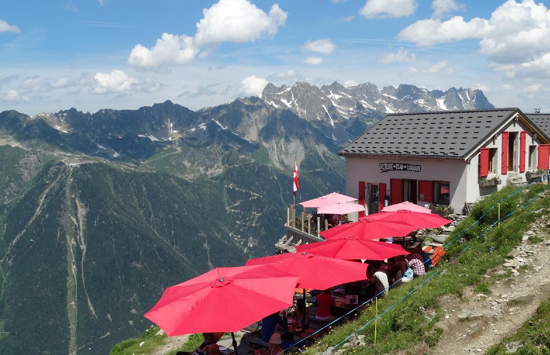 24. Refuge du Plan de l’Aiguille, Chamonix-Mont-Blanc, France