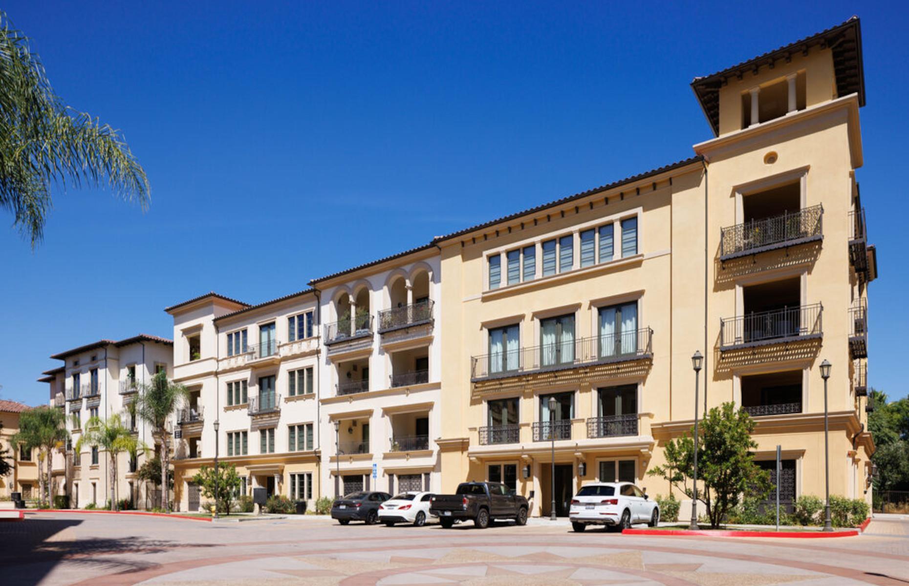 Kim's minimalist Calabasas condo
