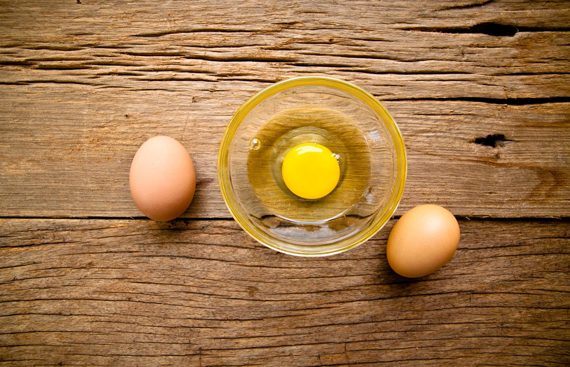 Vinegar the water before poaching