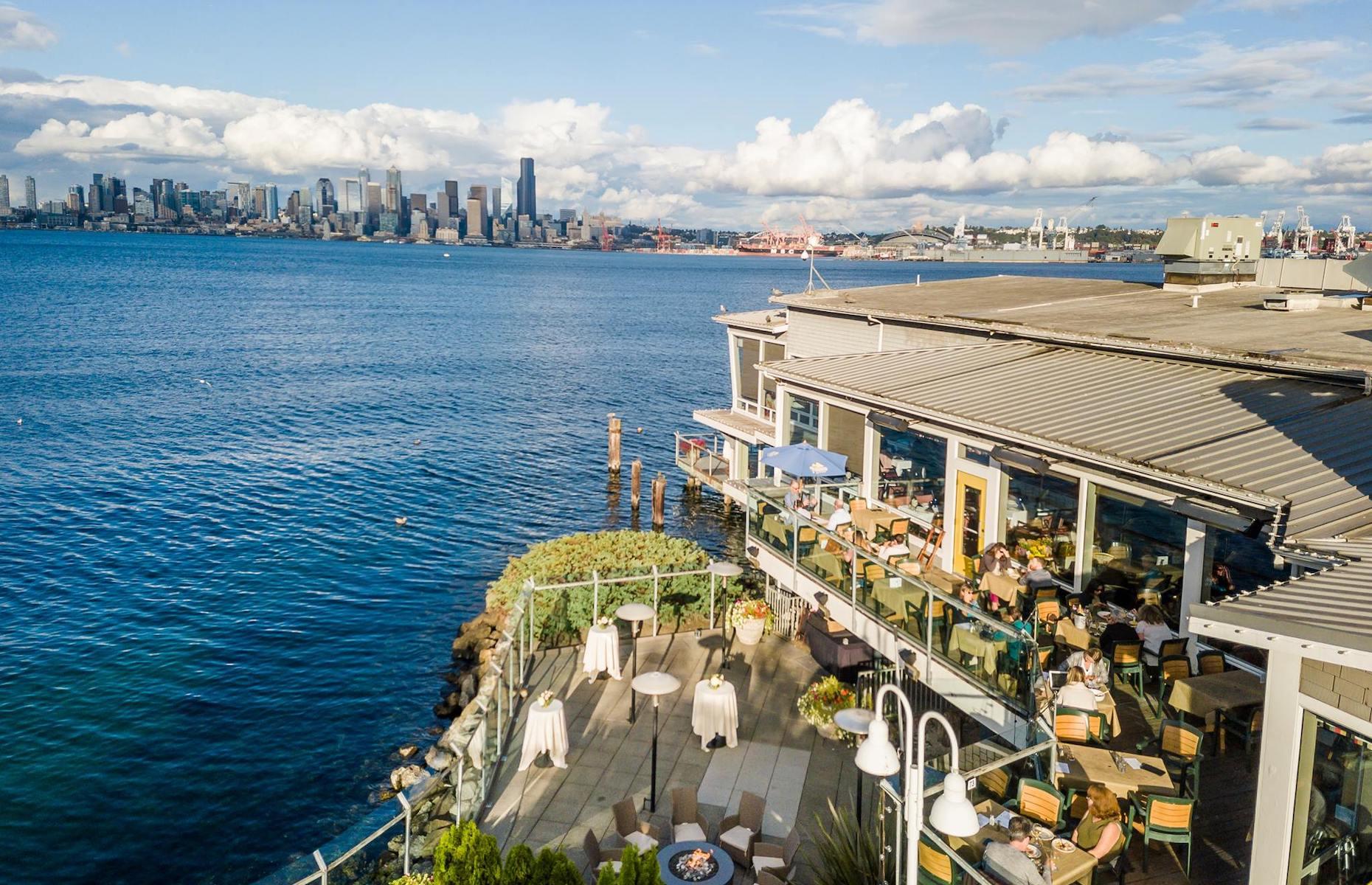 Salty’s Seafood, Seattle, Washington