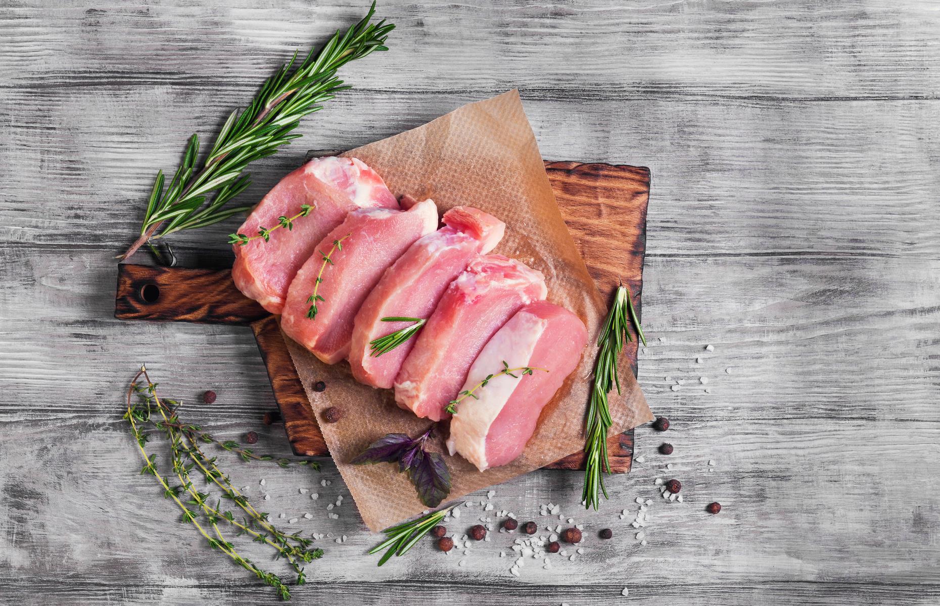 Storing and handling raw pork