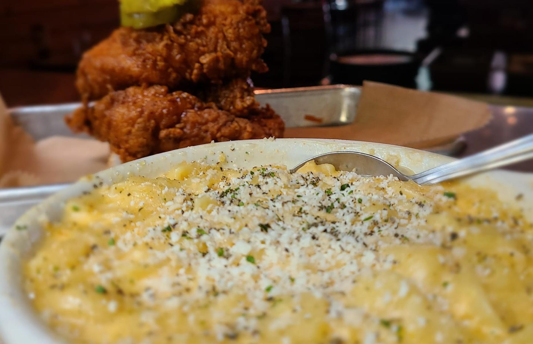 Kentucky: Lip Smack’N mac 'n' cheese, Merle’s Whiskey Kitchen, Louisville
