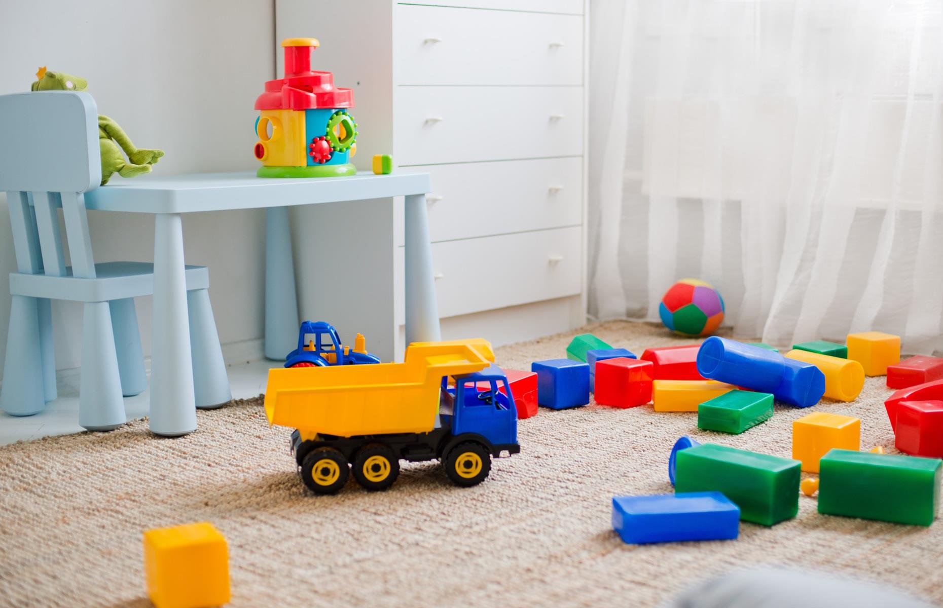 Juguetes infantiles y pequeños electrodomésticos
