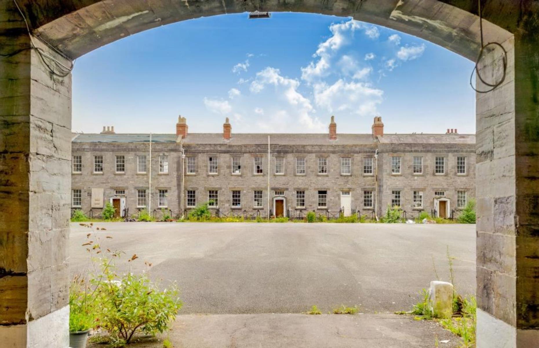 An impressive courtyard