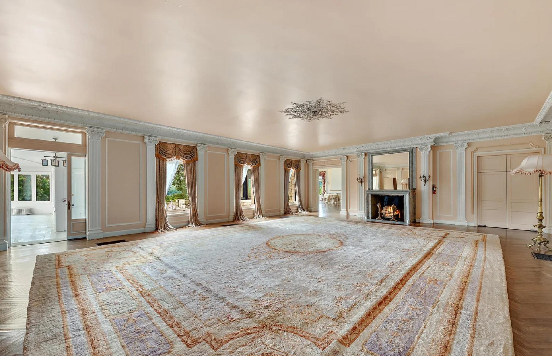 Lavish living spaces