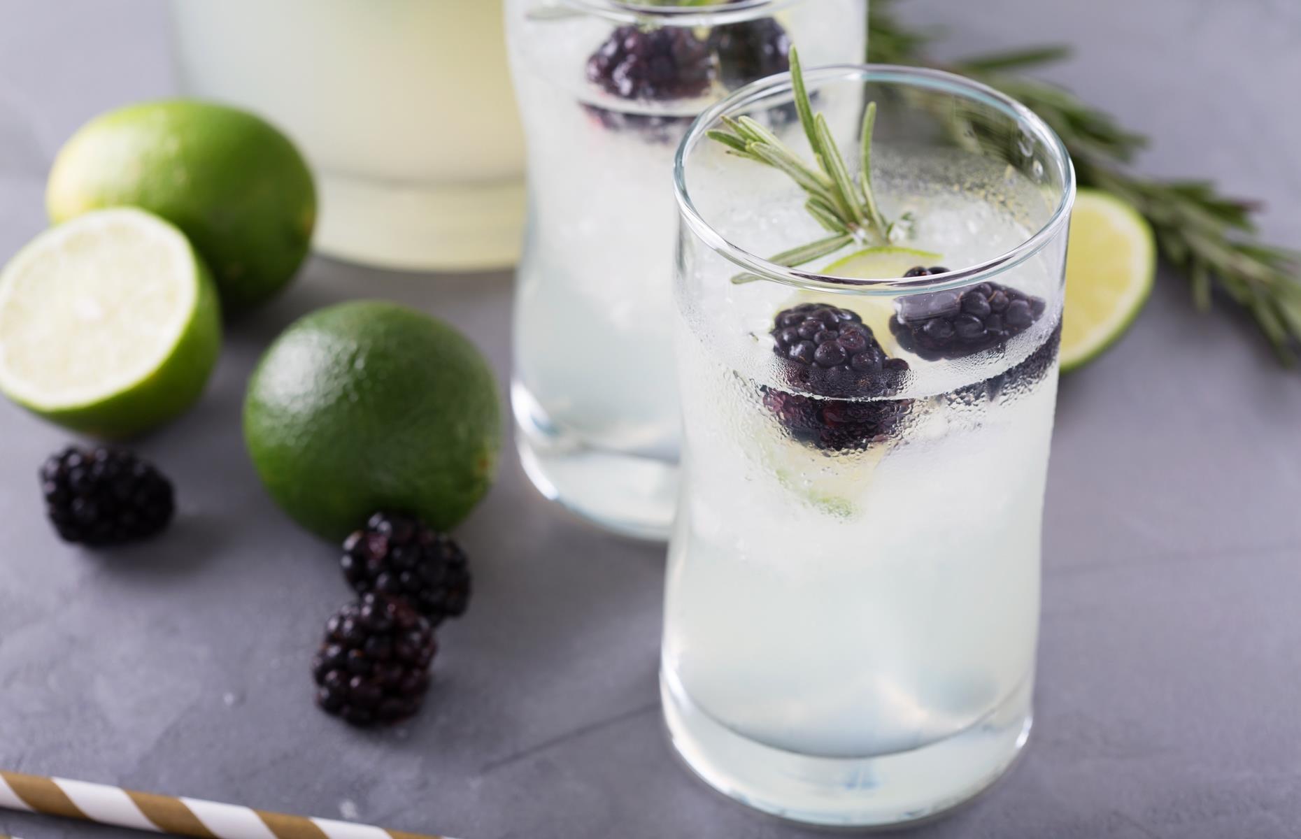 Blackberry and lime sparkler