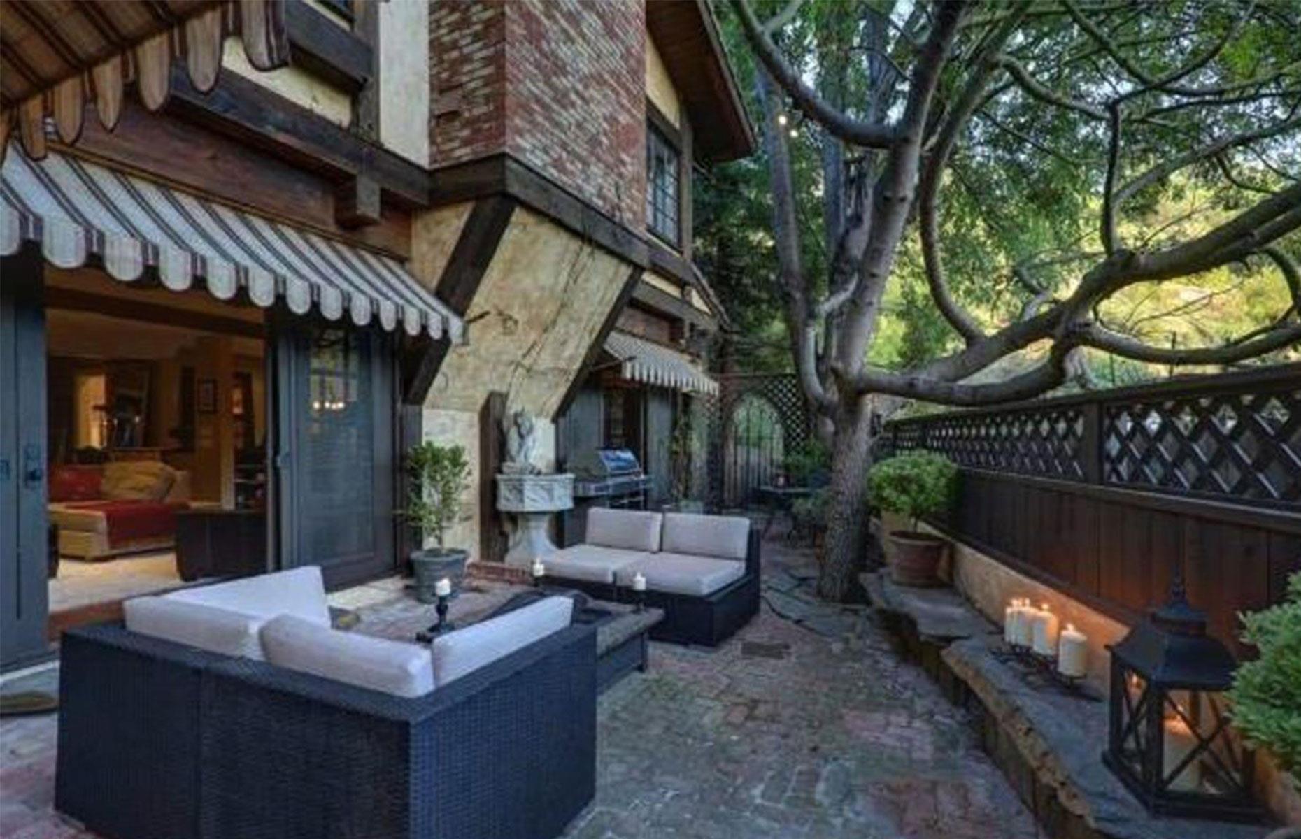 Cher's Beverly Hills bolthole