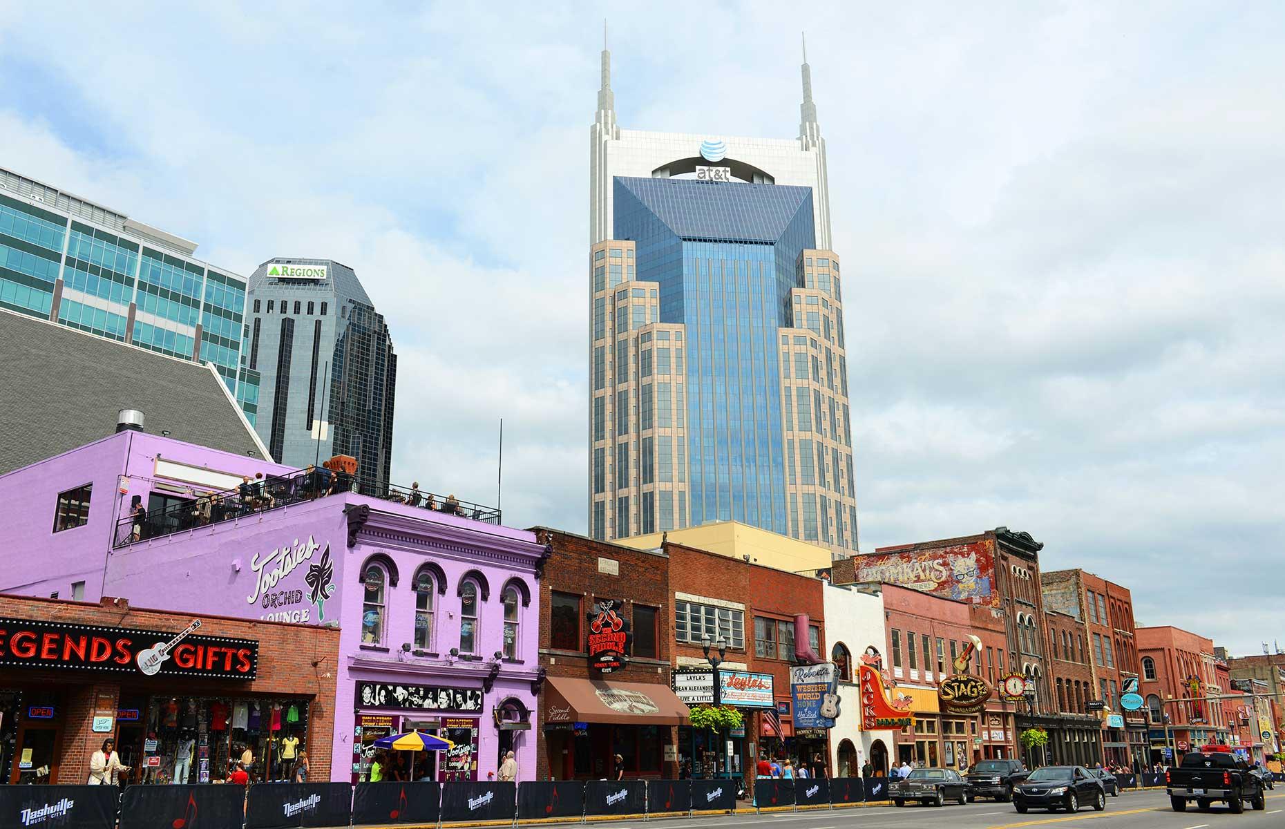 Tennessee: 333 Commerce Street, Nashville