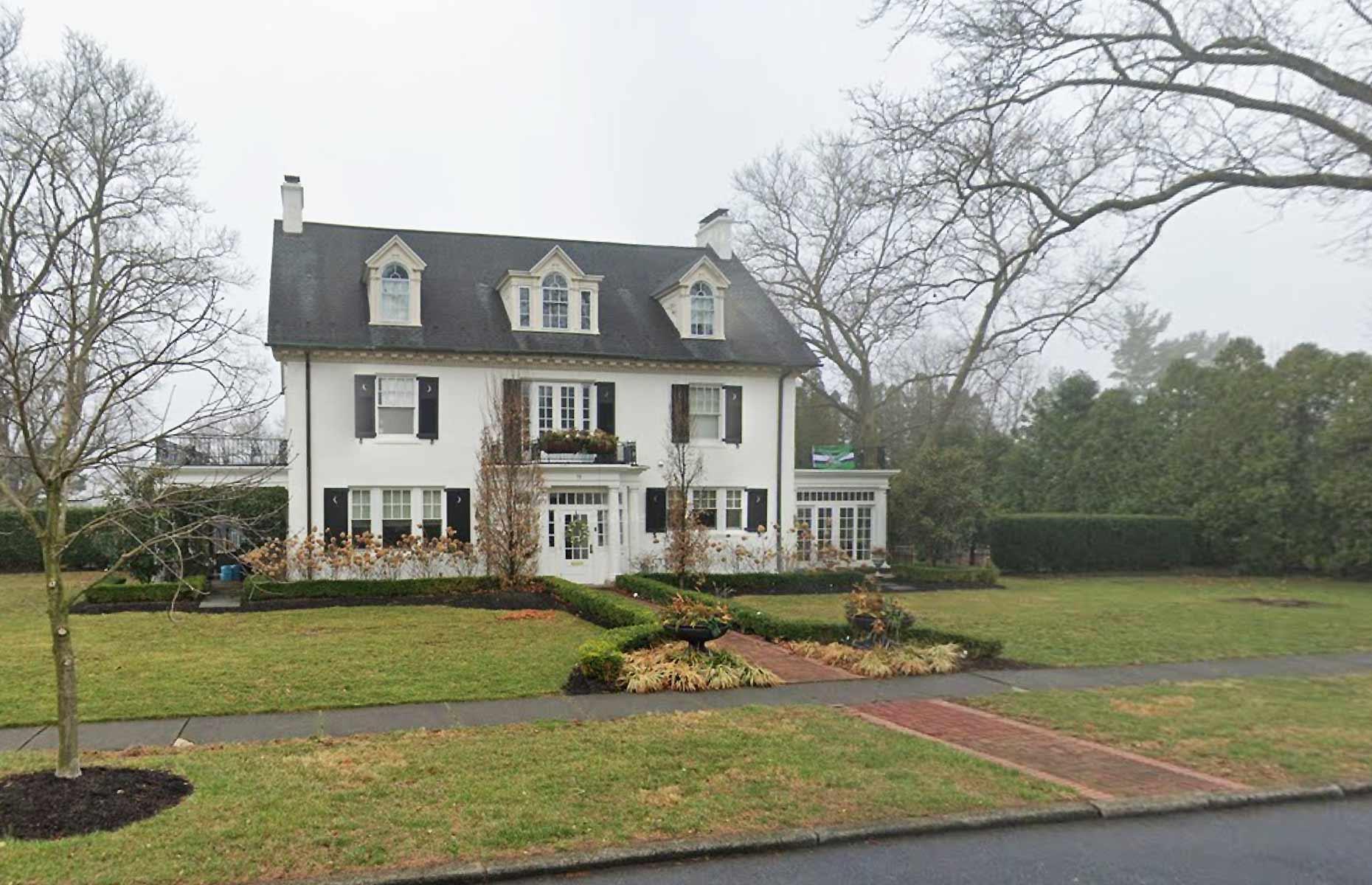 Taylor Swift's teenage family home