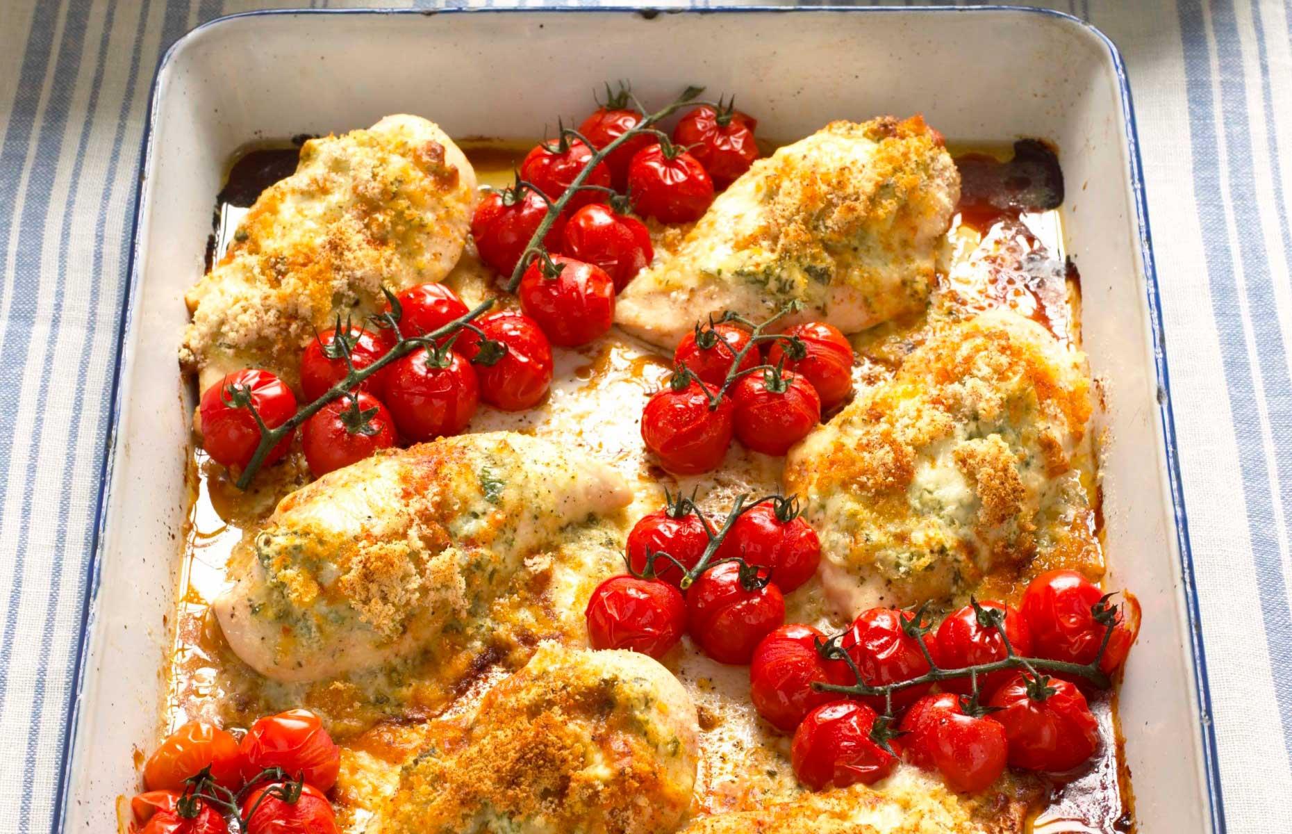 17. Chicken with pesto, Taleggio and tomatoes