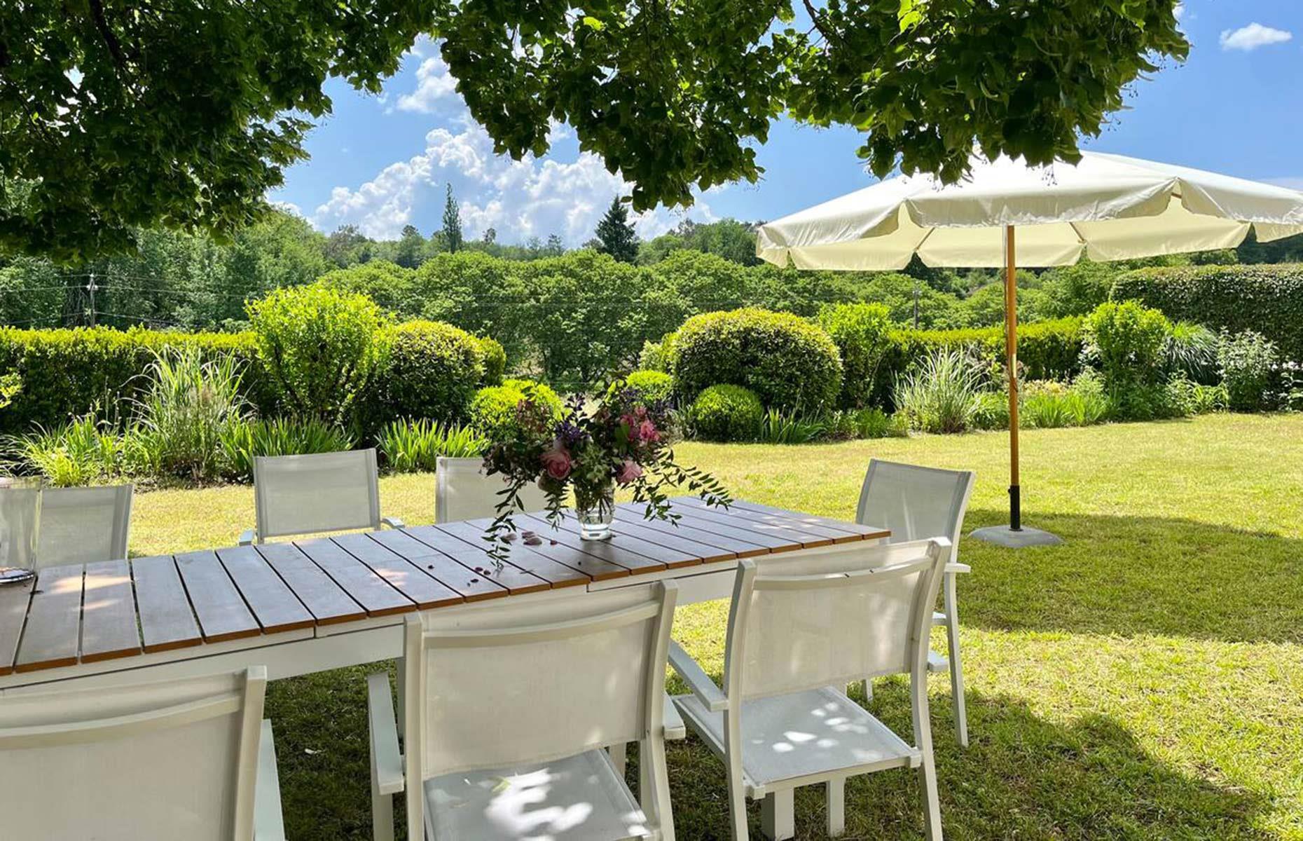 Romantic stone farmhouse: verdant gardens