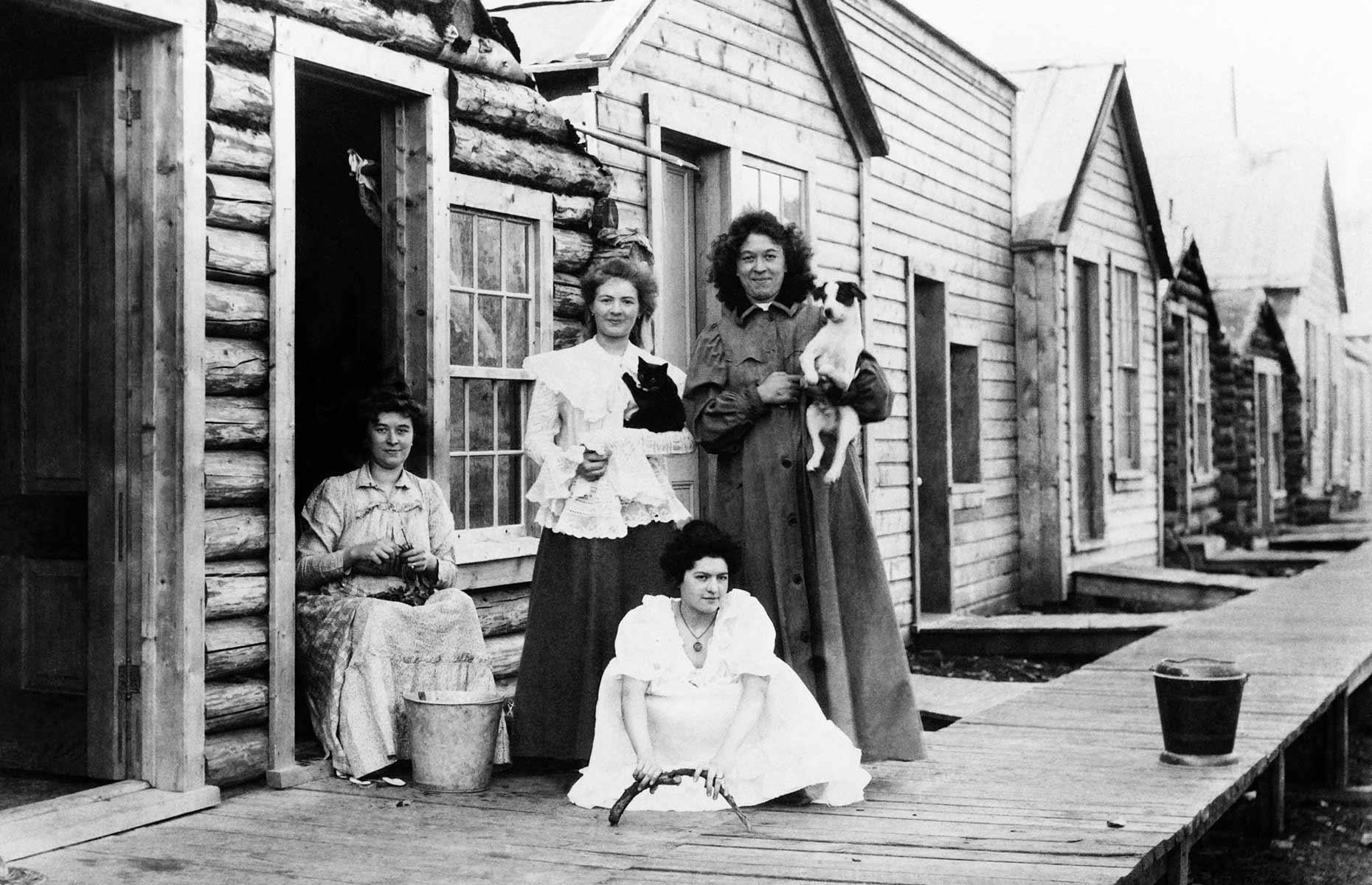 Canadian homes through the ages
