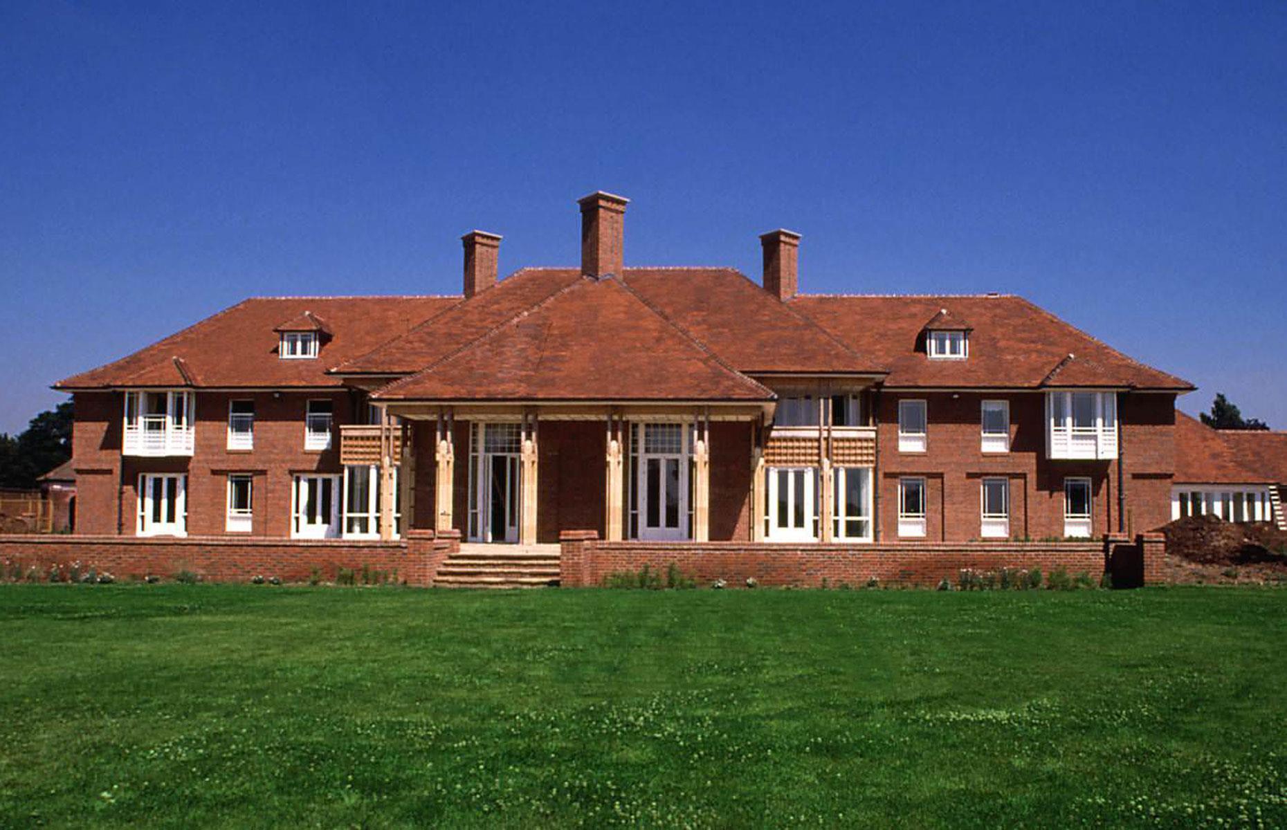 Sunninghill Park, Berkshire, UK: Unbelievably expensive abandoned mansions