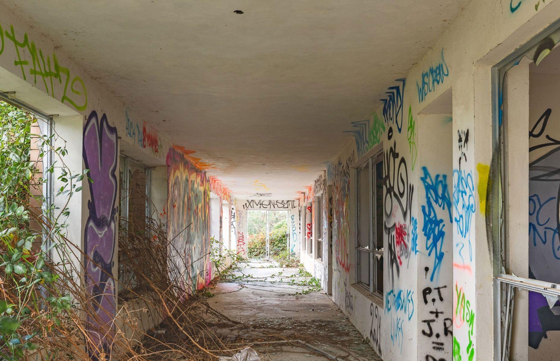 Abandoned mansion: an urbex's dream