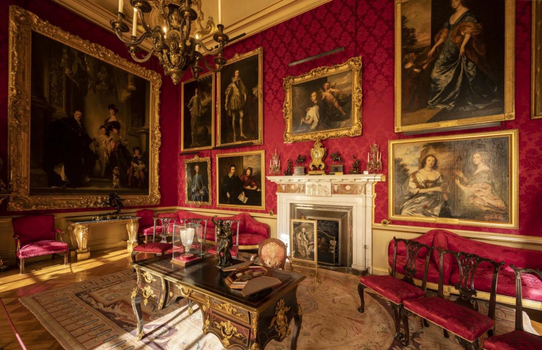 The grandest stately homes from around the world | lovemoney.com