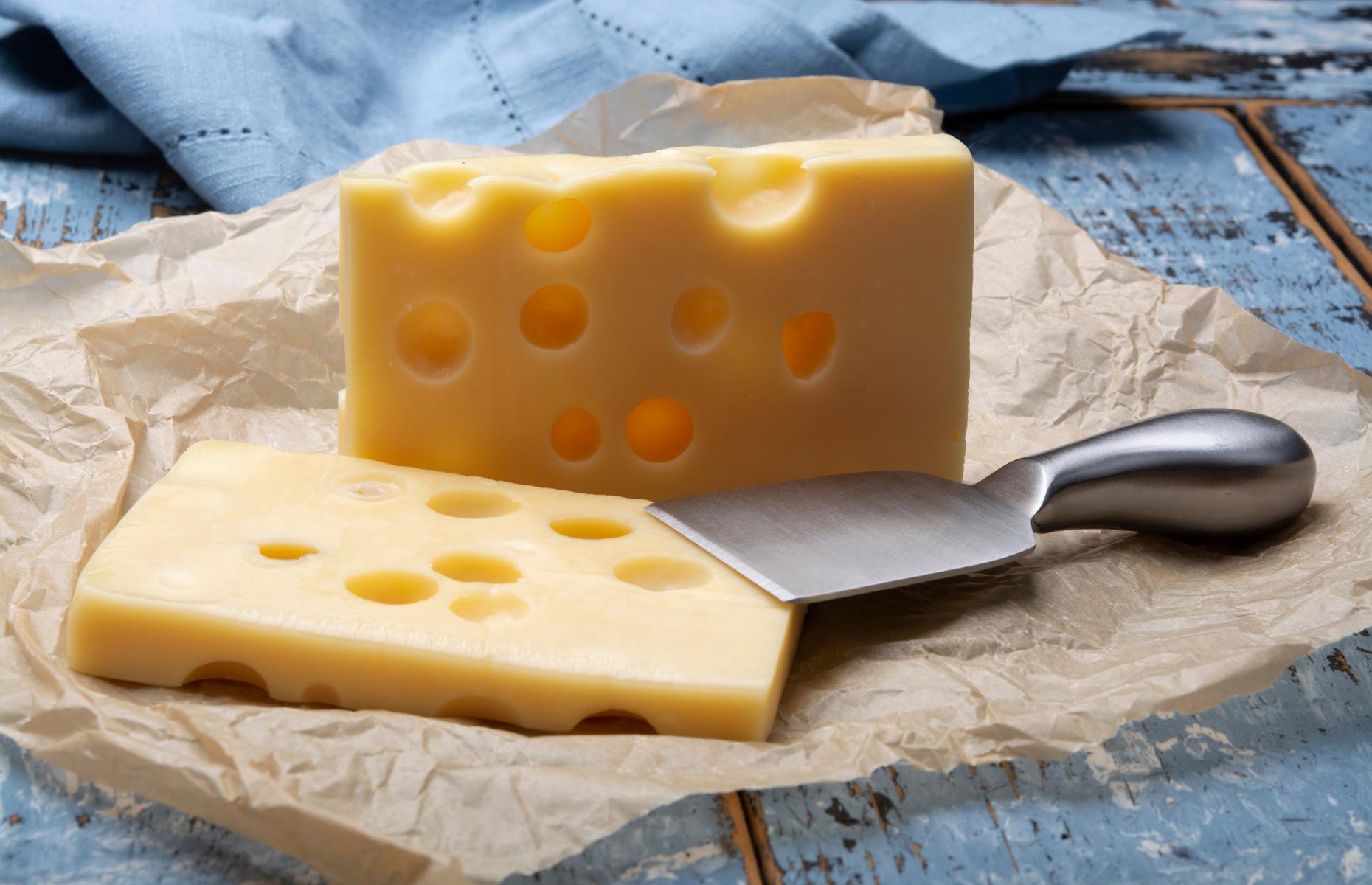 22. Emmental, Suiza