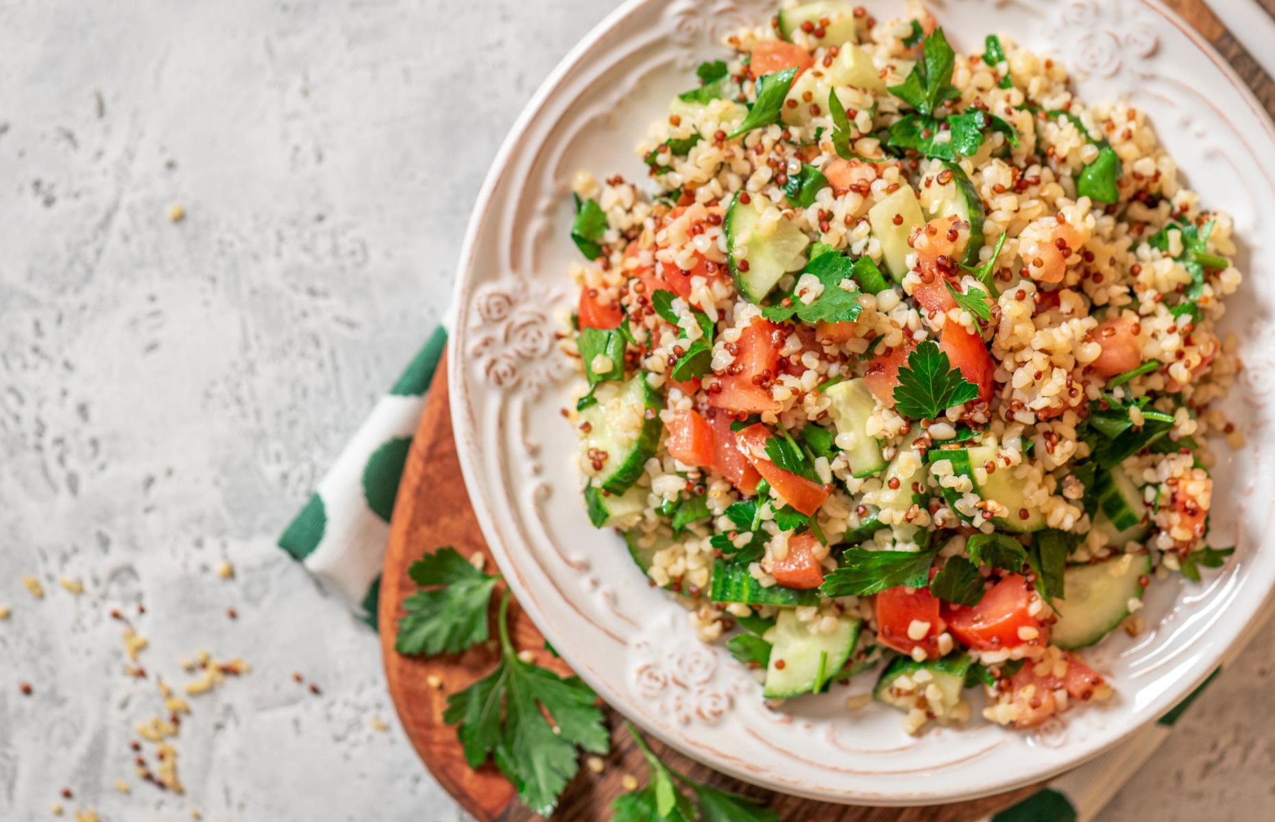 Warm bulgur wheat salad