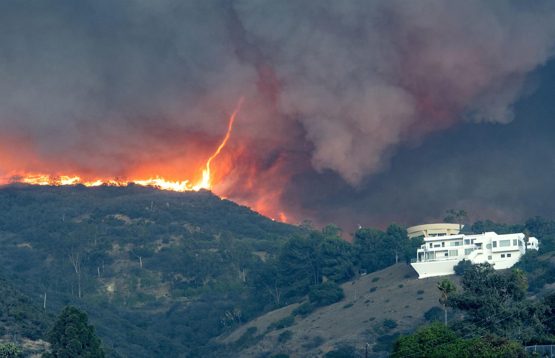 Fire tornado, Malibu, California, USA
