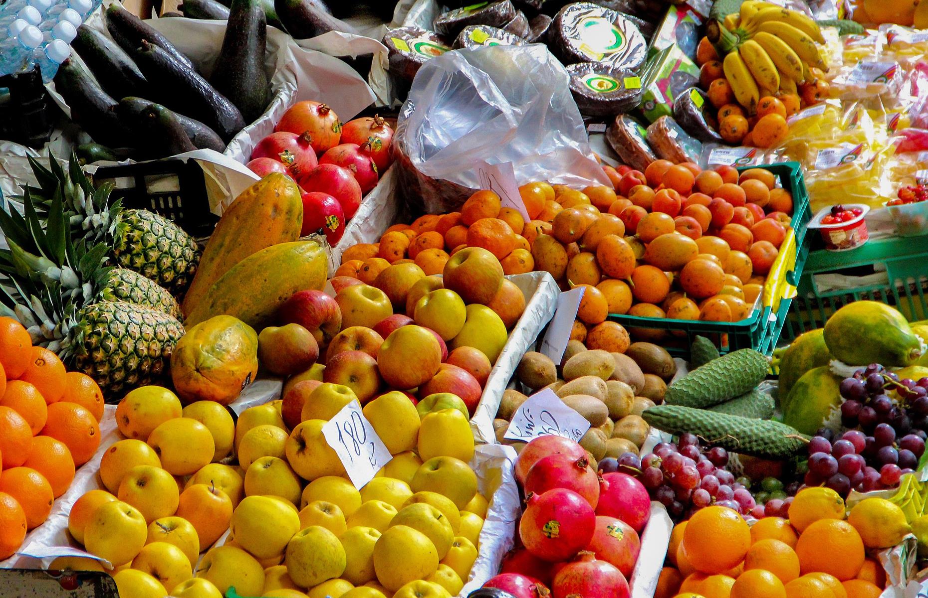 Don’t shop for fresh food in bulk