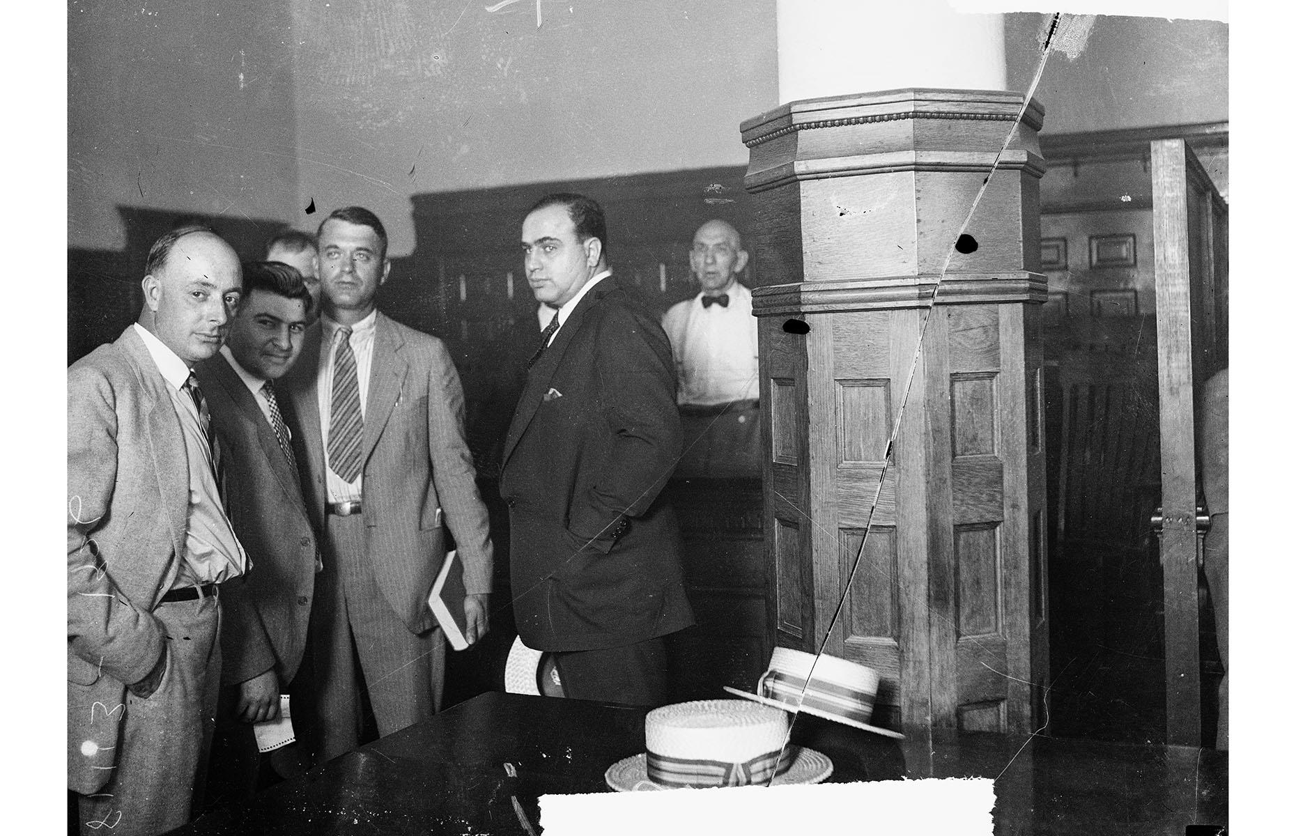 1927: Organised crime becomes more organised