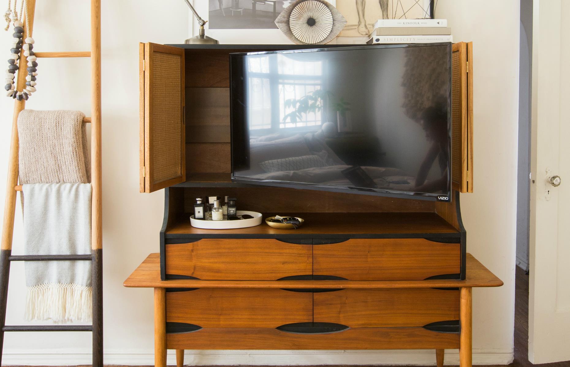 Repurpose a vintage unit