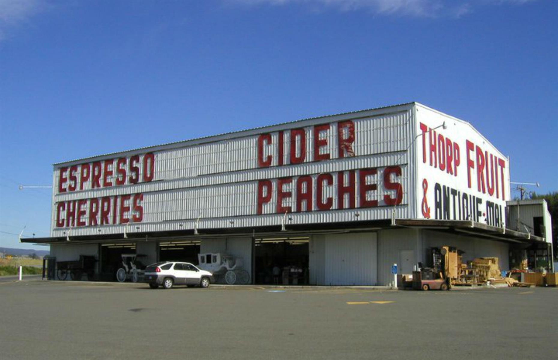 Washington: Thorp Fruit & Antique Mall, Thorp