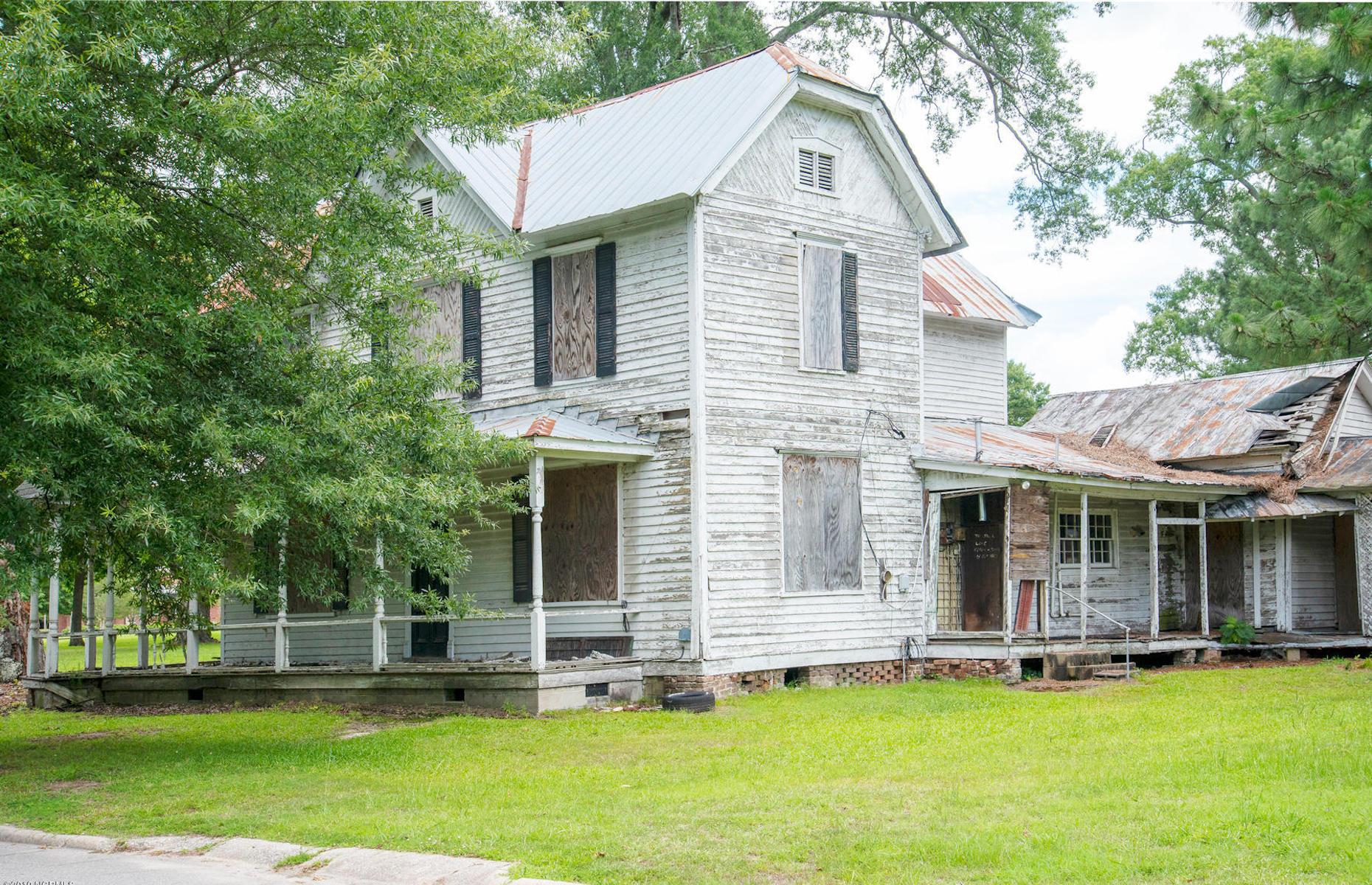 Victorian home, North Carolina, USA: $37,500 (£30k)