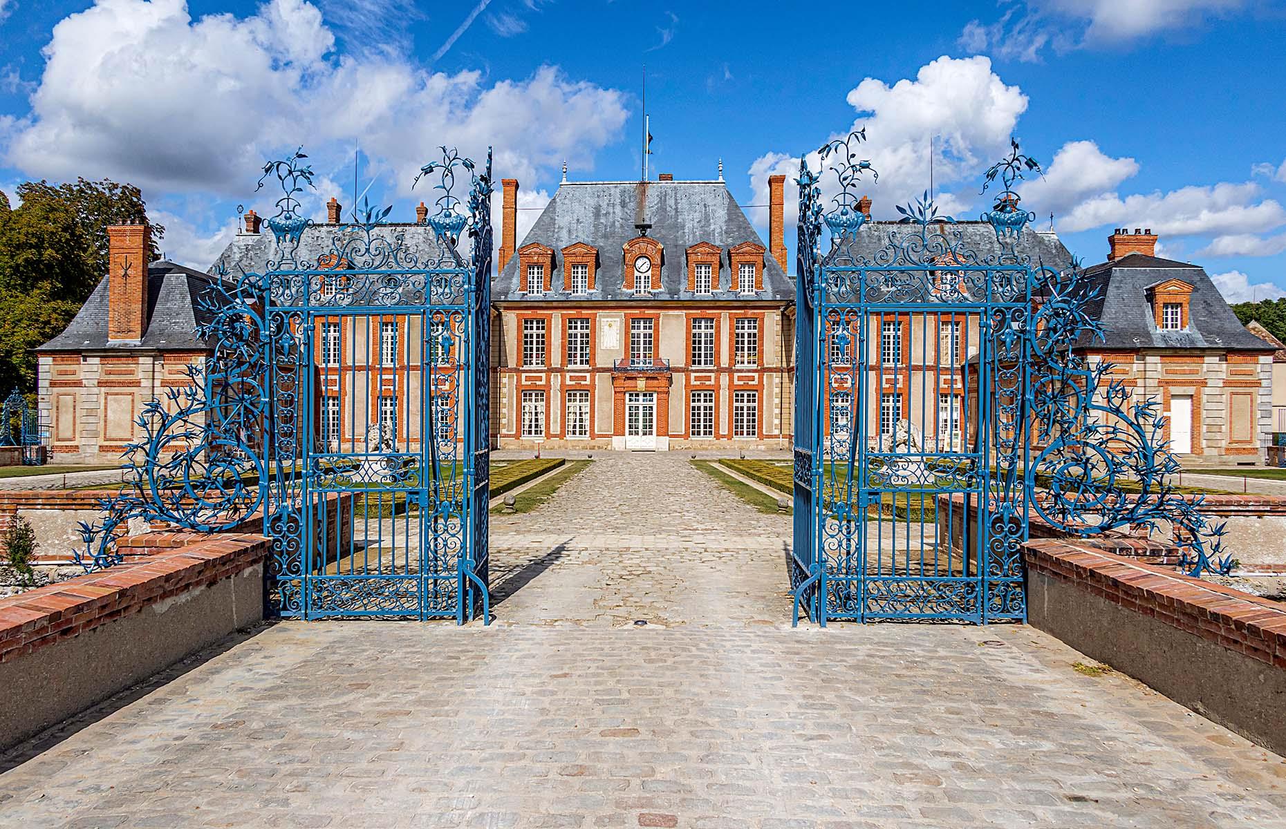 Château de Breteuil, Île-de-France