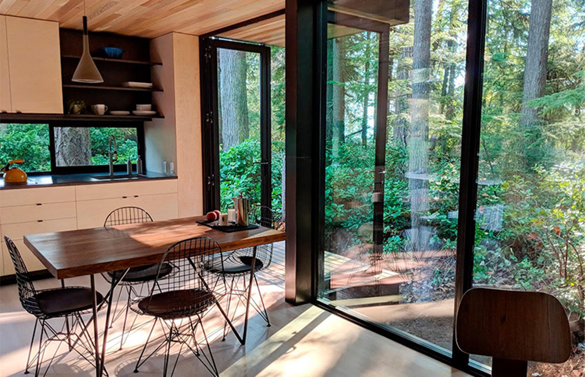 Flat-pack eco cabin by NODE