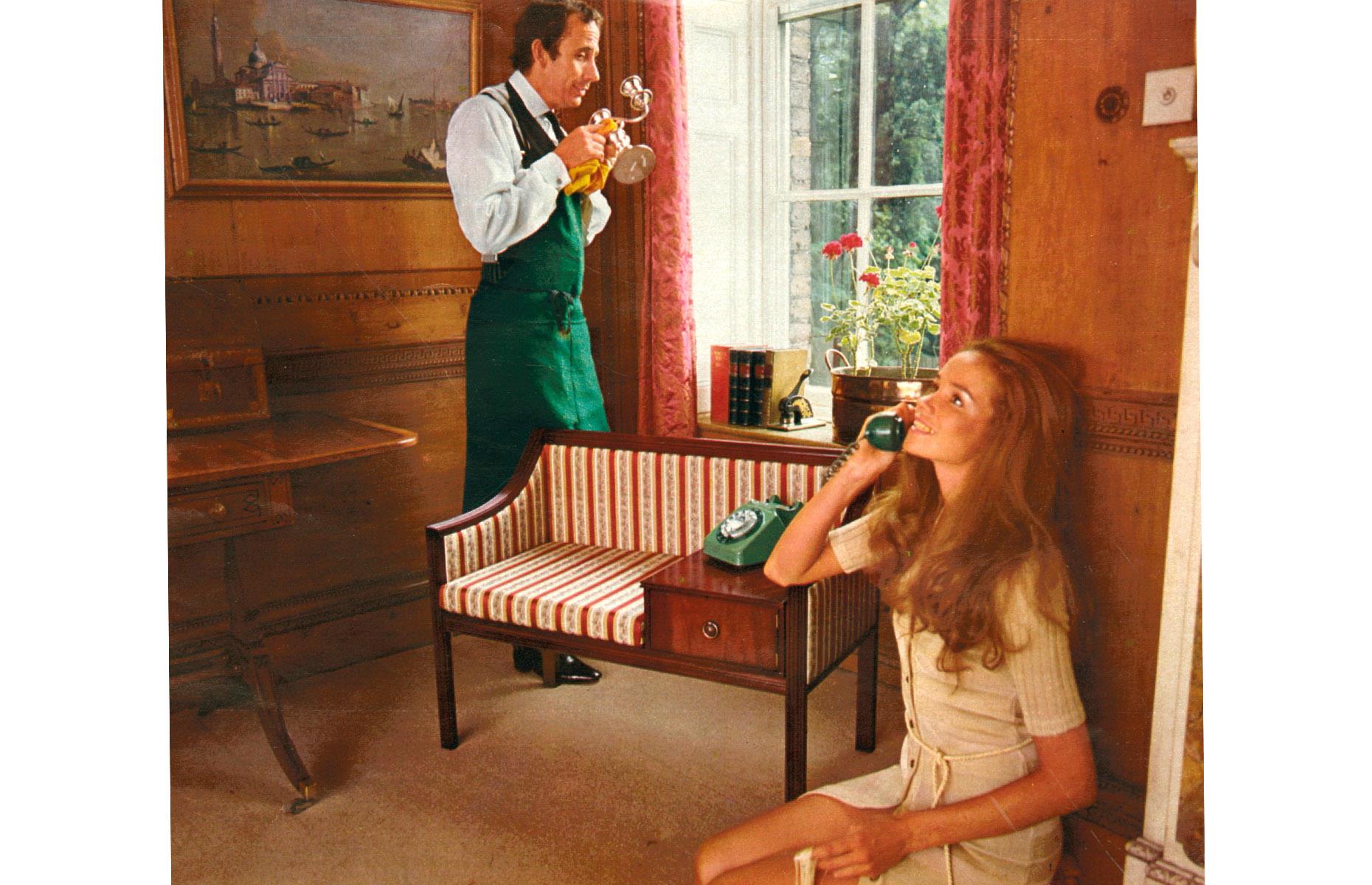 1970s: Chippy telephone tables