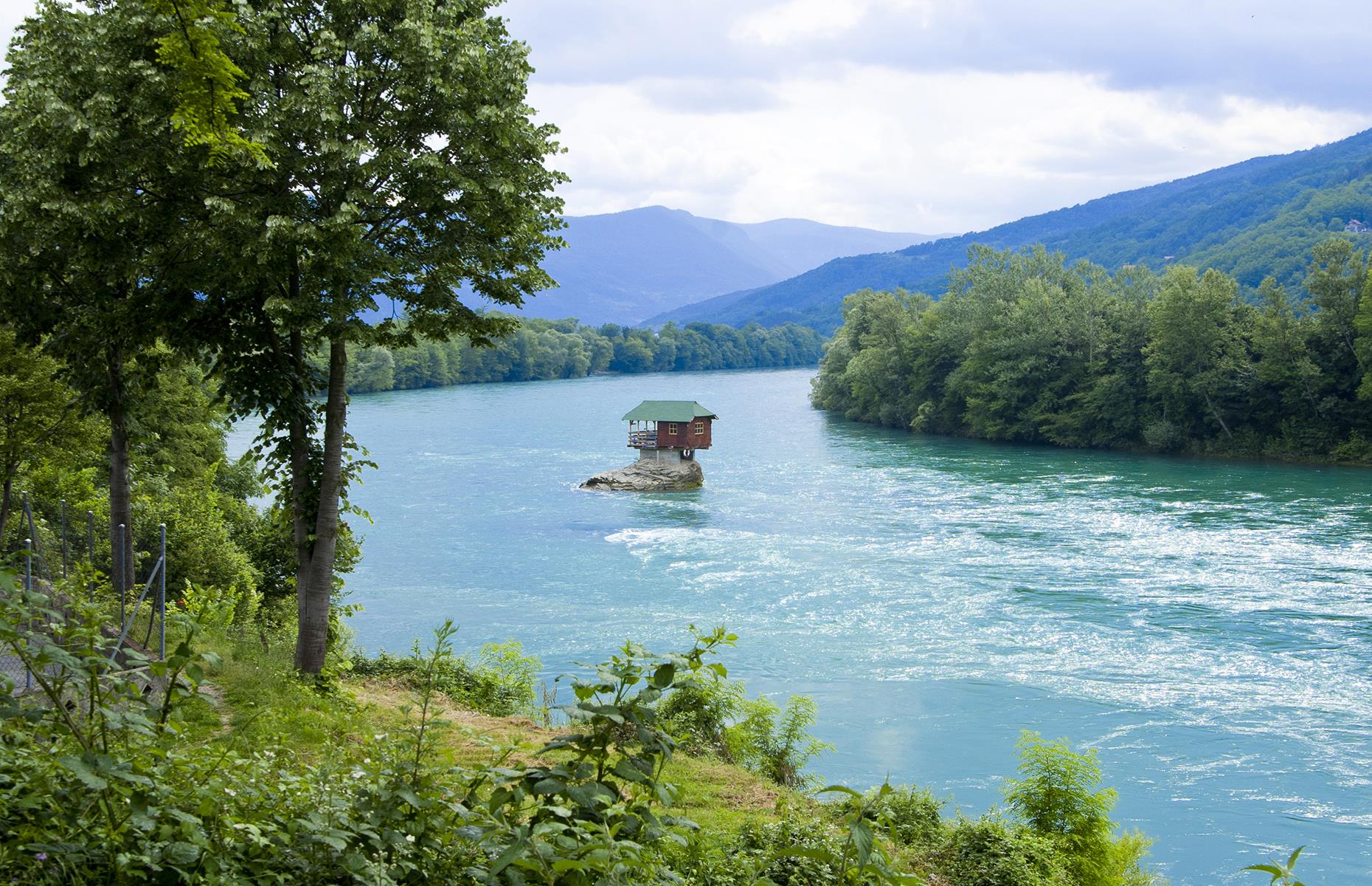 Drina river house, Bajina Basta, Serbia