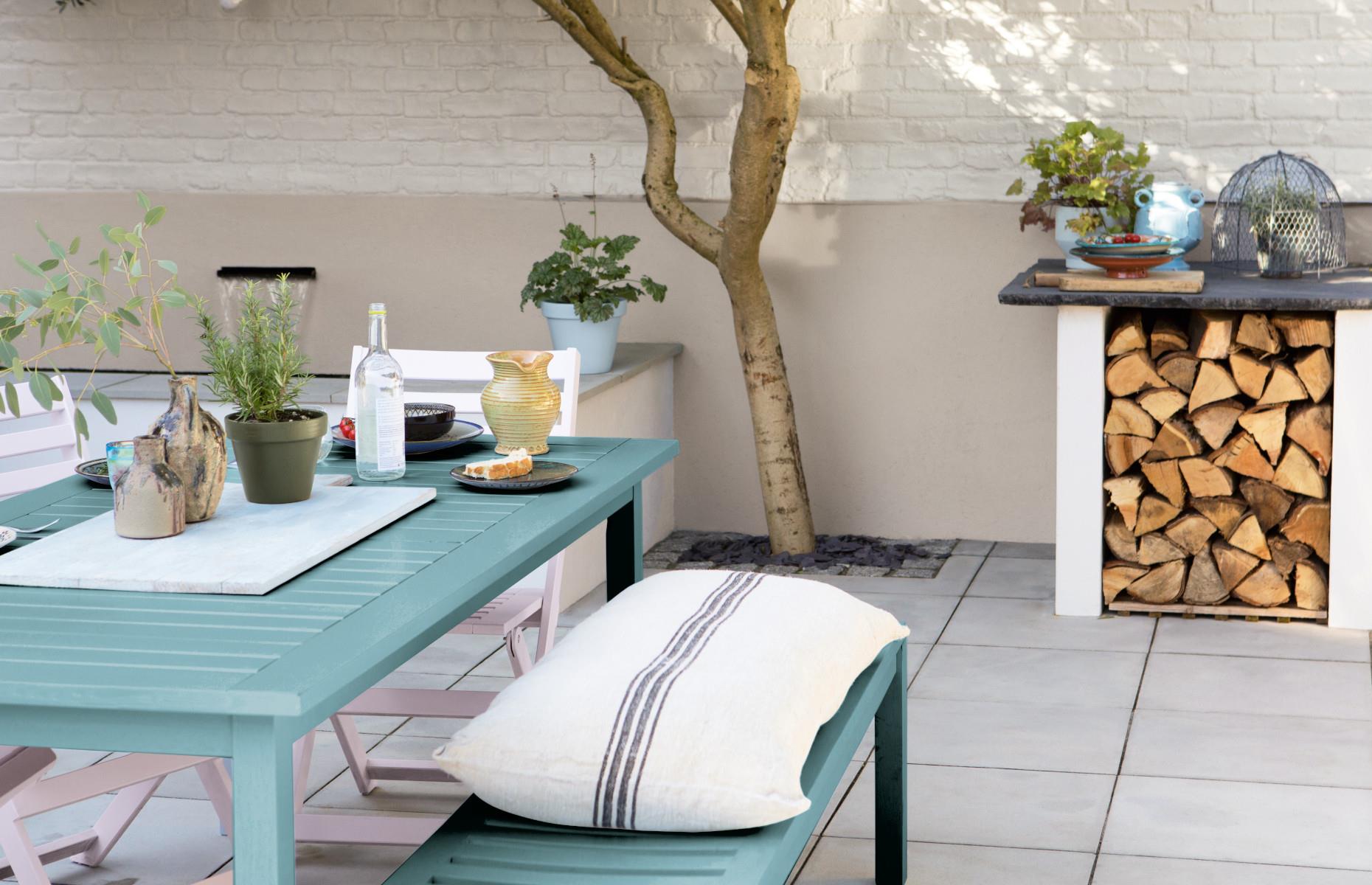 Buy secondhand garden furniture