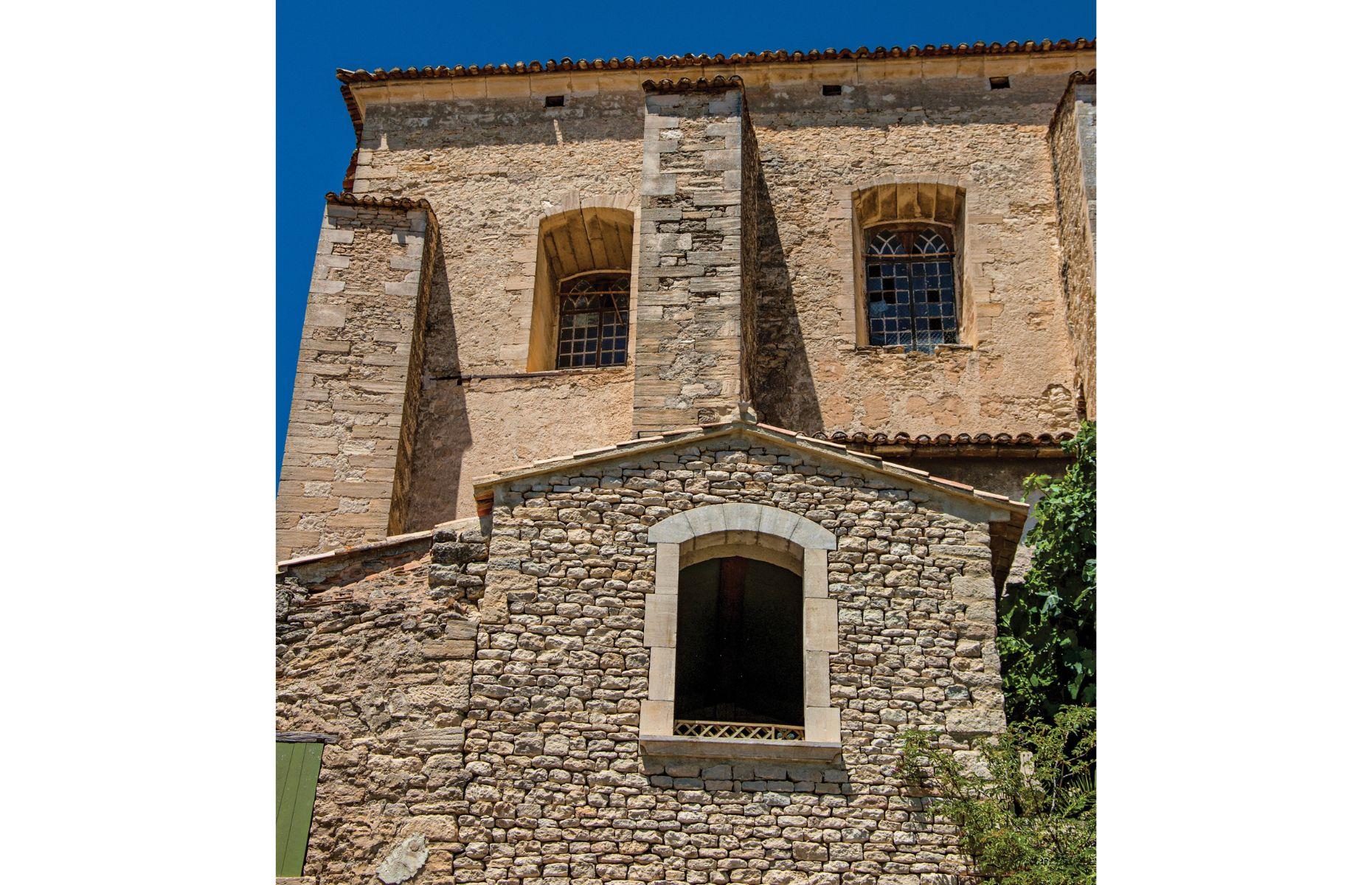 Casa conmocionada, Provenza, Francia