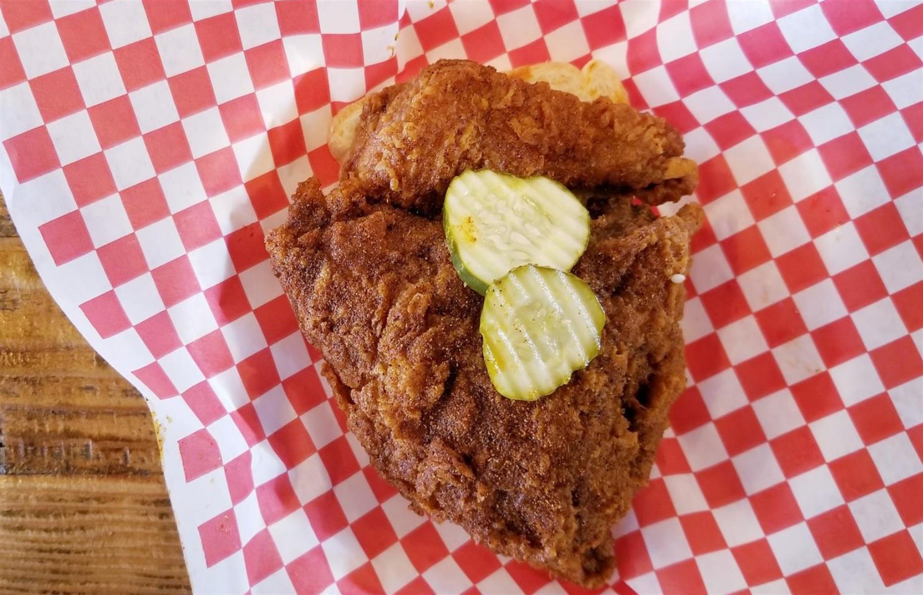 Tennessee: try Nashville hot chicken