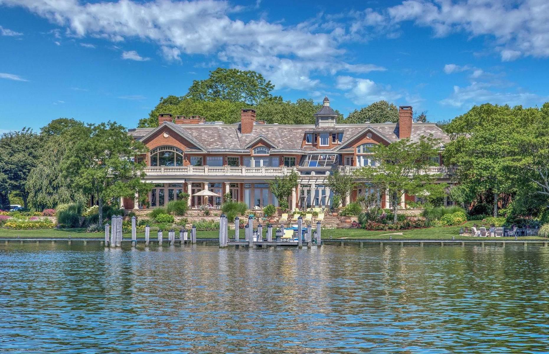 Riverfront residences to lust after