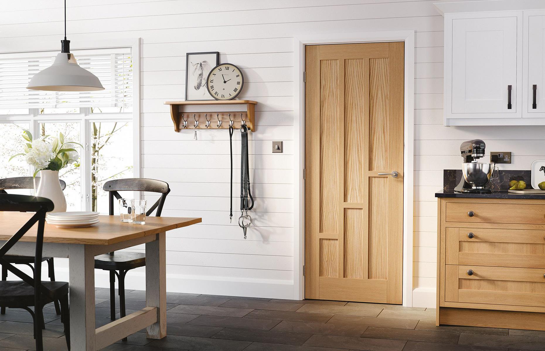 Hang an internal door
