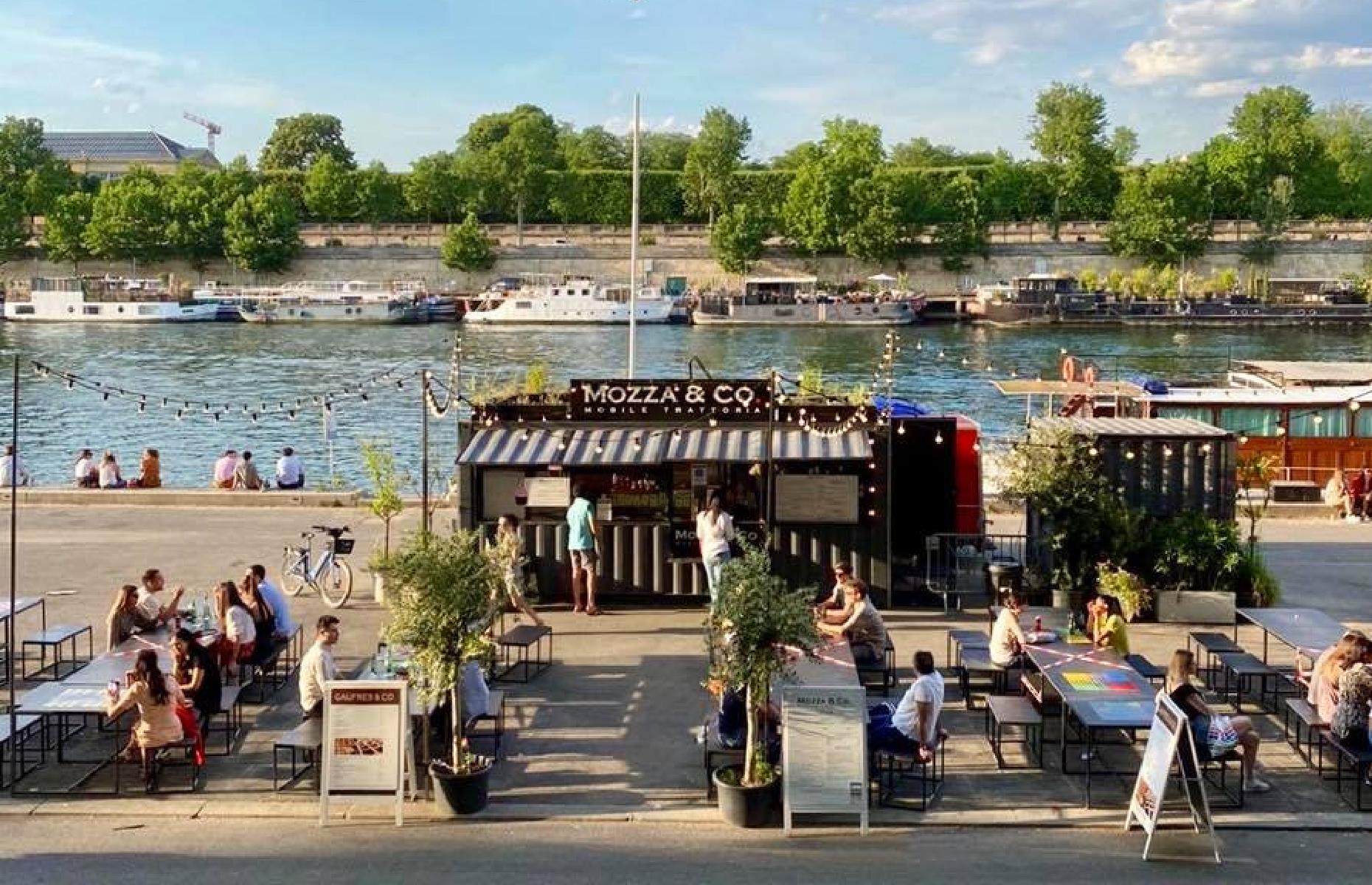 Mozza & Co., Paris, France