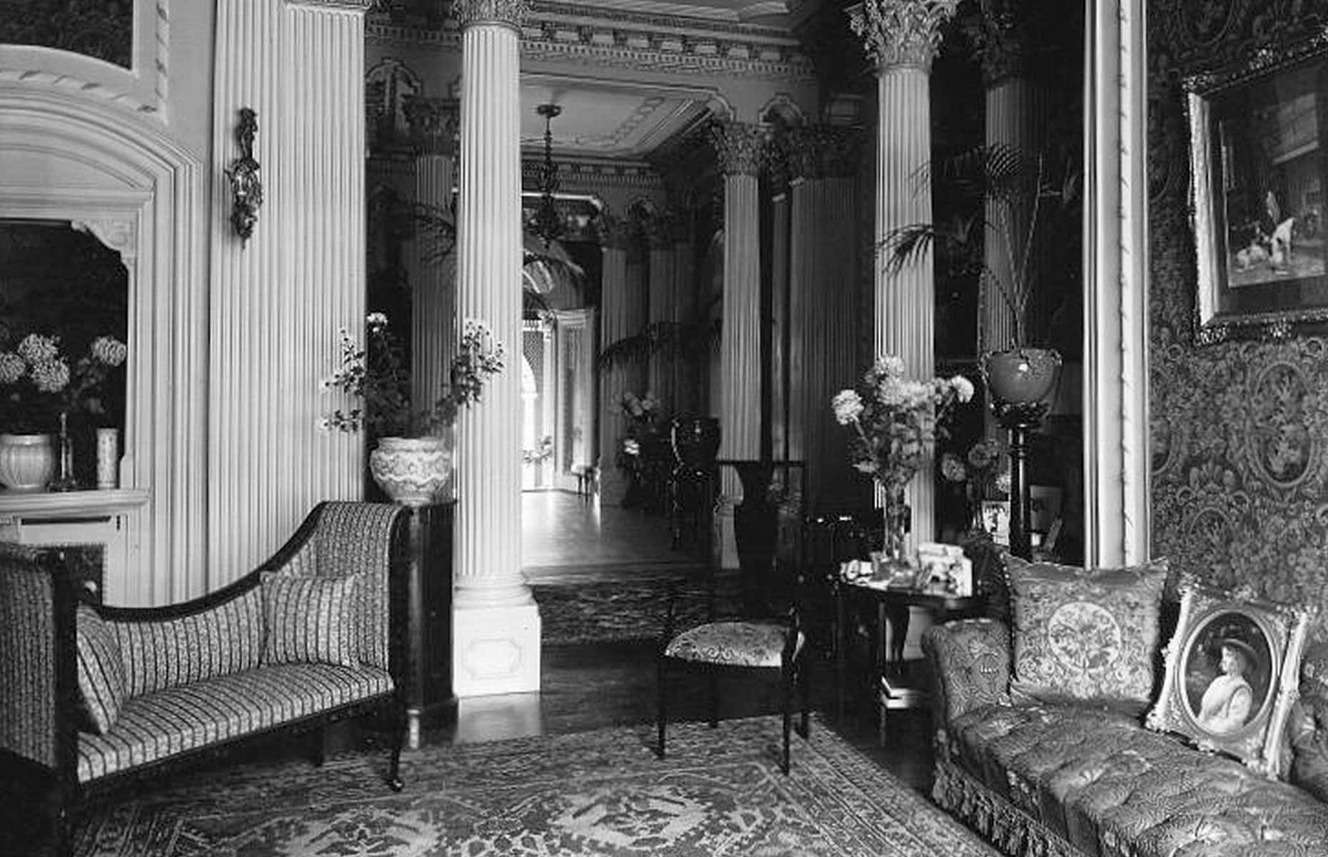 Ravenscrag: at the centre of high society