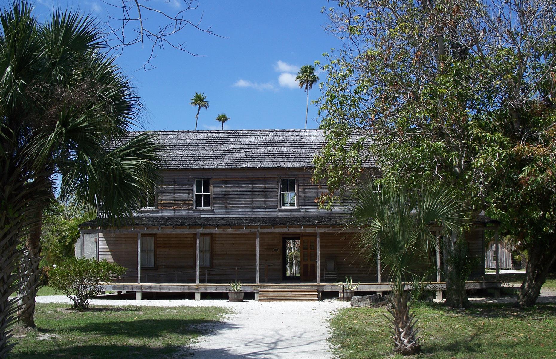 Primer edificio