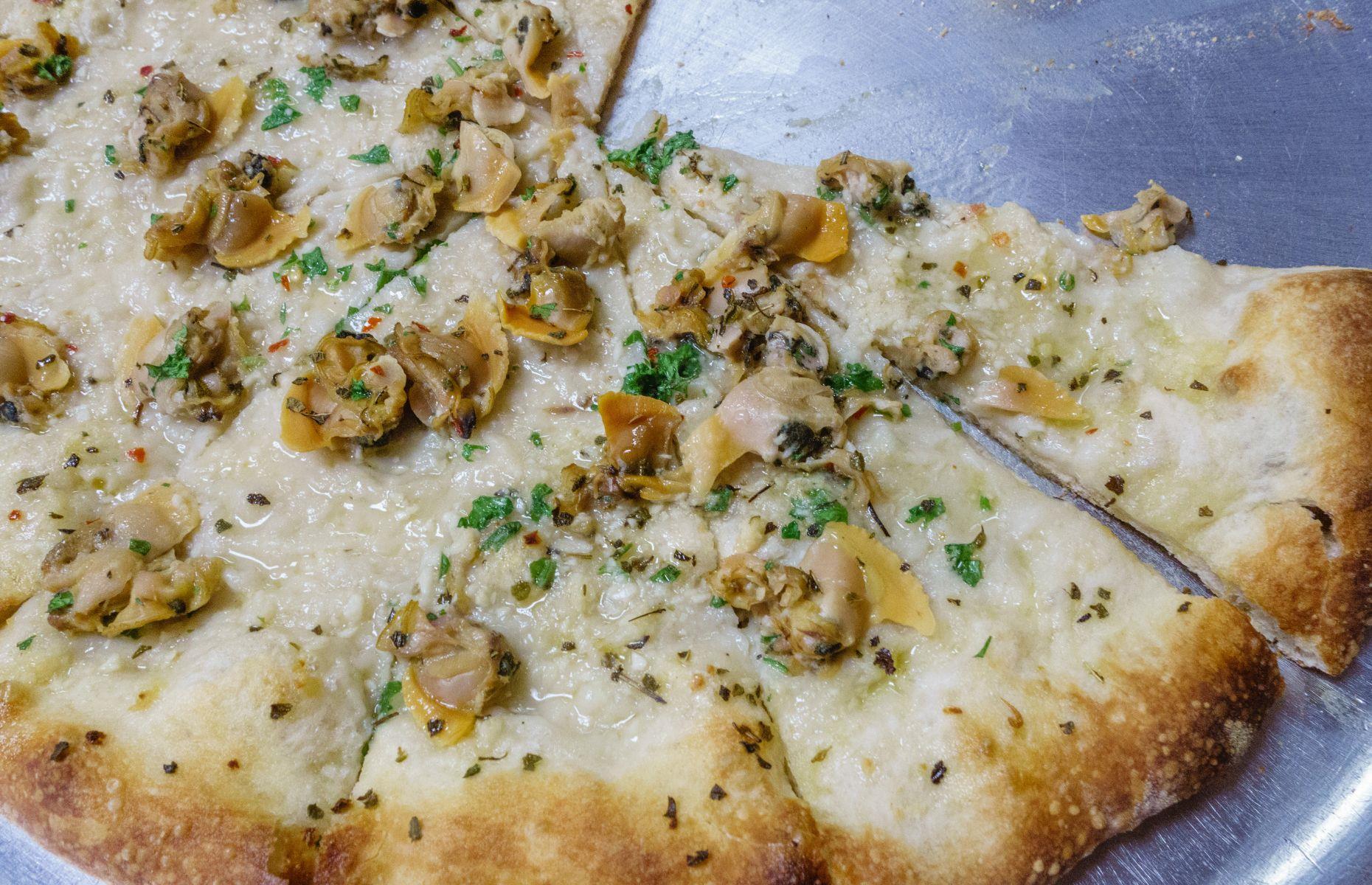 13. White clam, USA