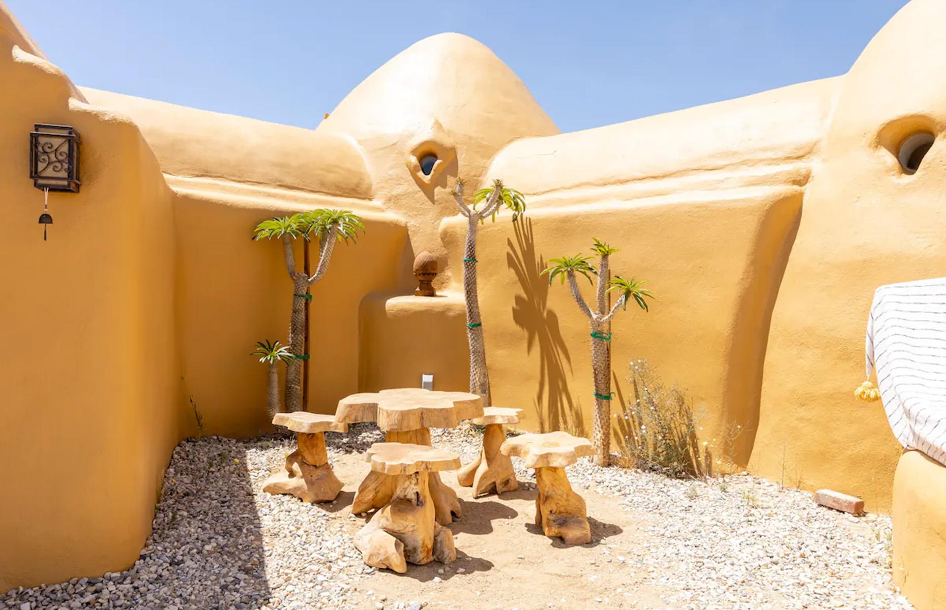 Bonita dome homes, Joshua Tree National Park, California