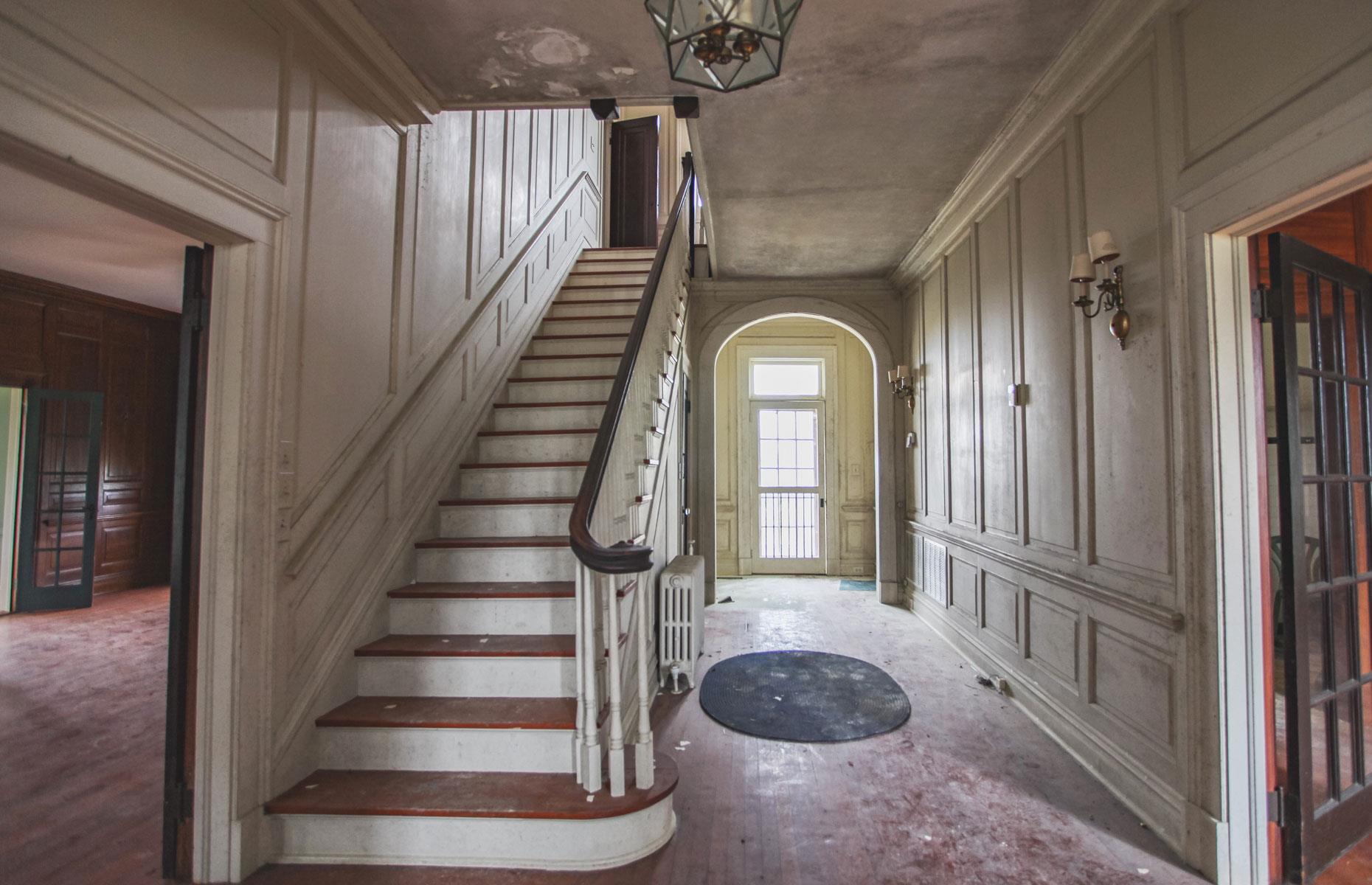 Faded grandeur